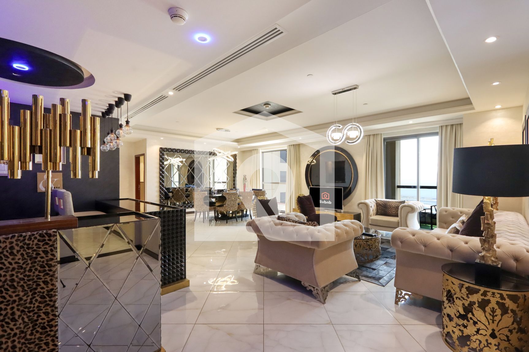apartment card