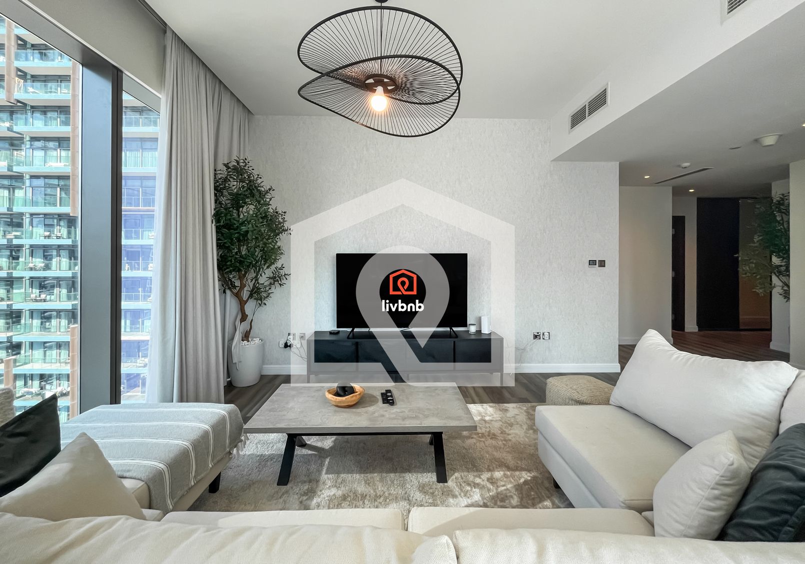 Livbnb - Exclusive 2-BR Apartment in Marina Gate 2 with Breathtaking Marina Views