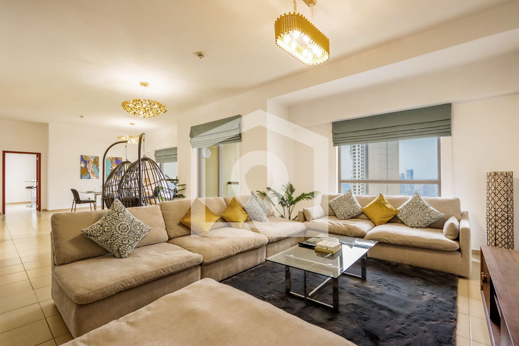 BILLS INCLUDED | Sea View | High Floor