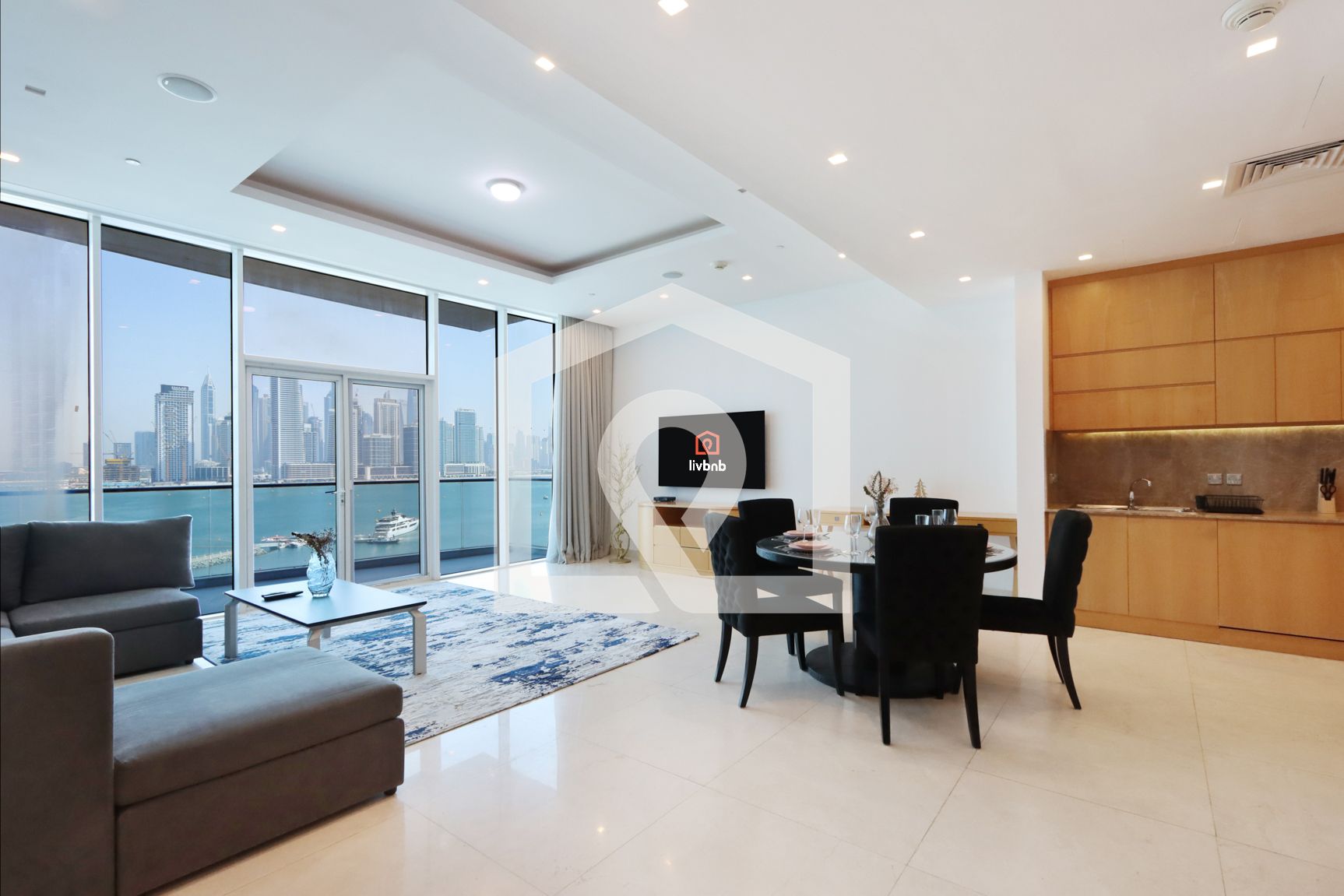 apartment card