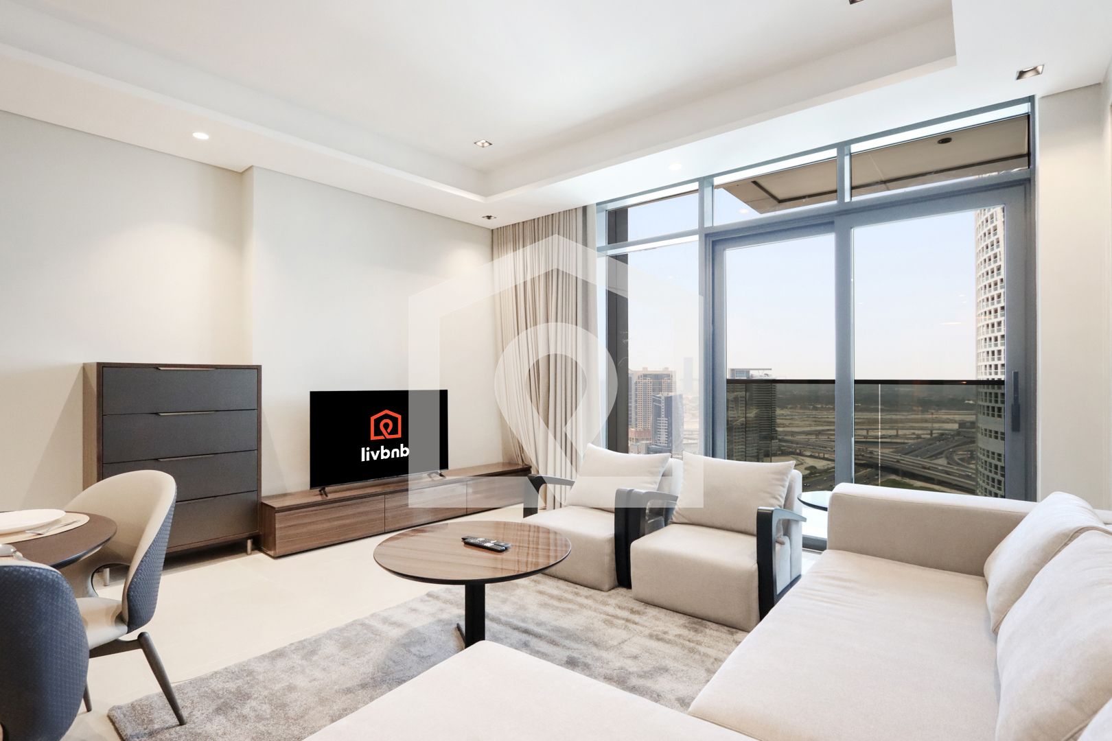 Centrally Located 1BR in Business Bay | Near Canal & Downtown