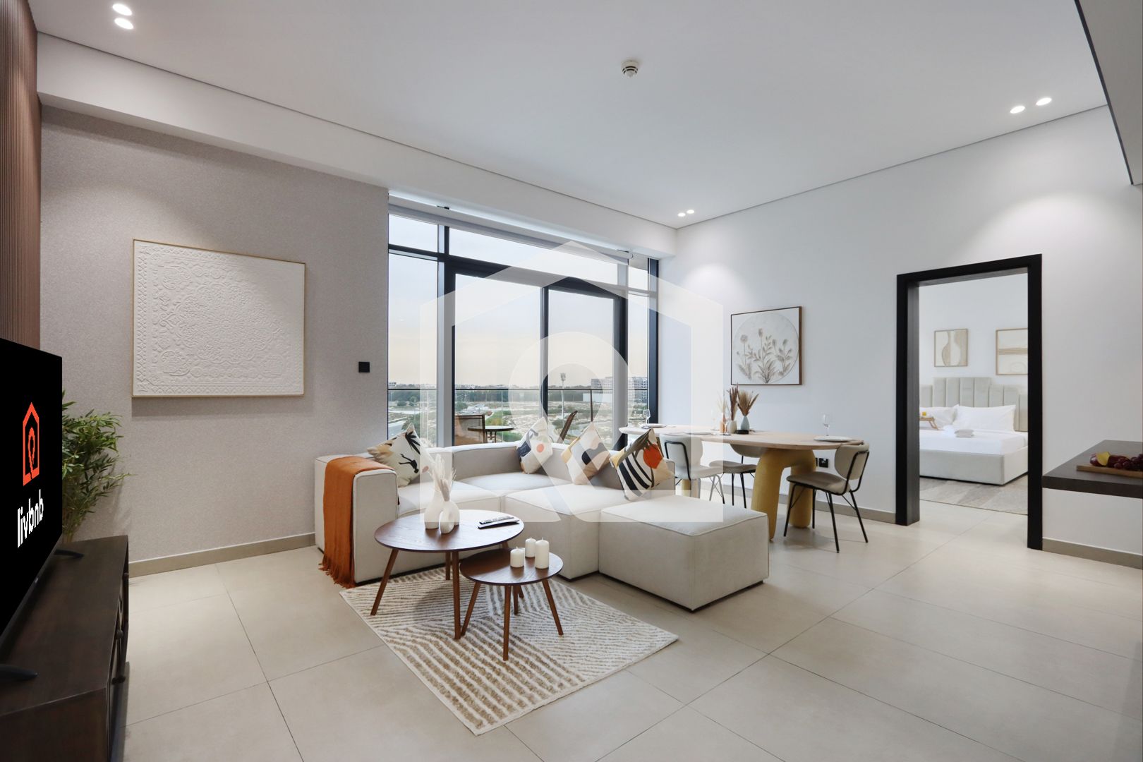 Livbnb-Stylish and Spacious 1BR Apartment with Balcony