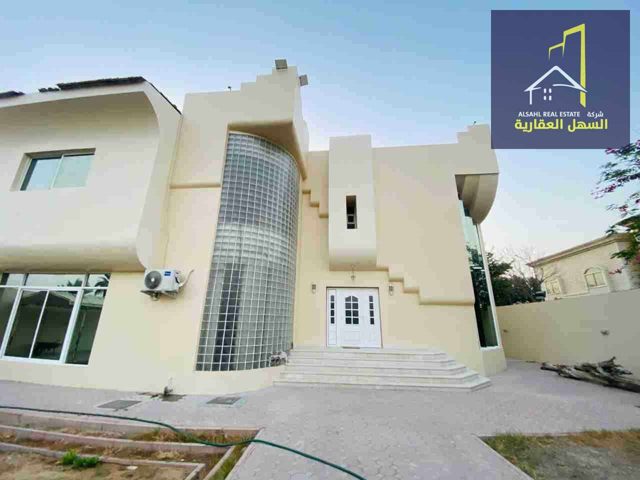 For sale in Sharqan area, a villa with super deluxe finishes