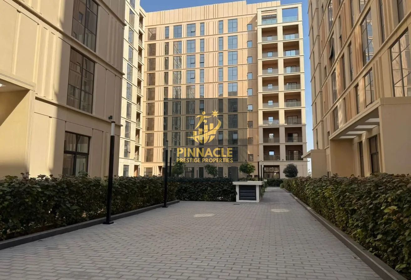 SPACIOUS 1 BEDROOM/ UNIVERSITY ROAD/ PRIME LOCATION/ 1% PAYMENT PLAN