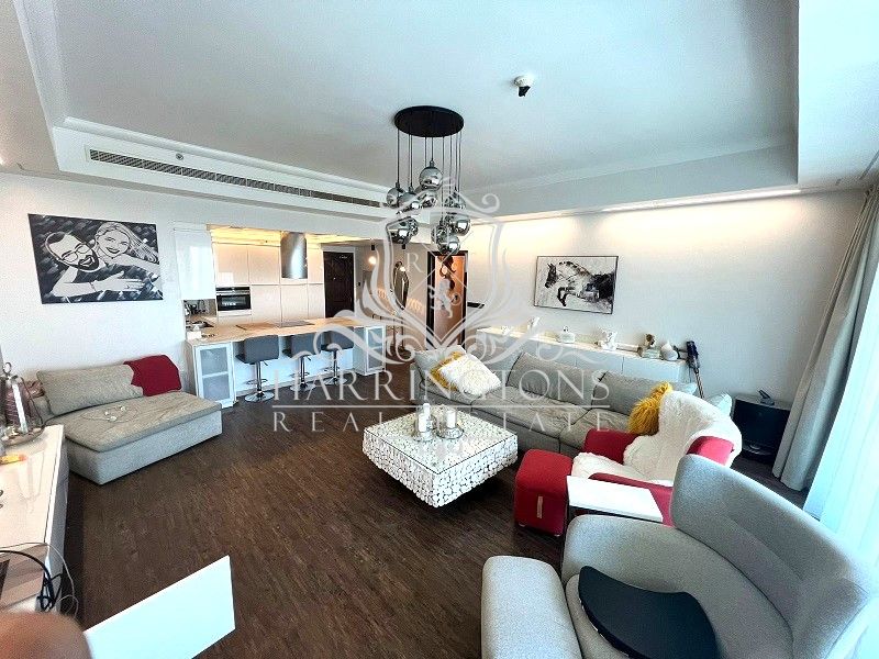 apartment card