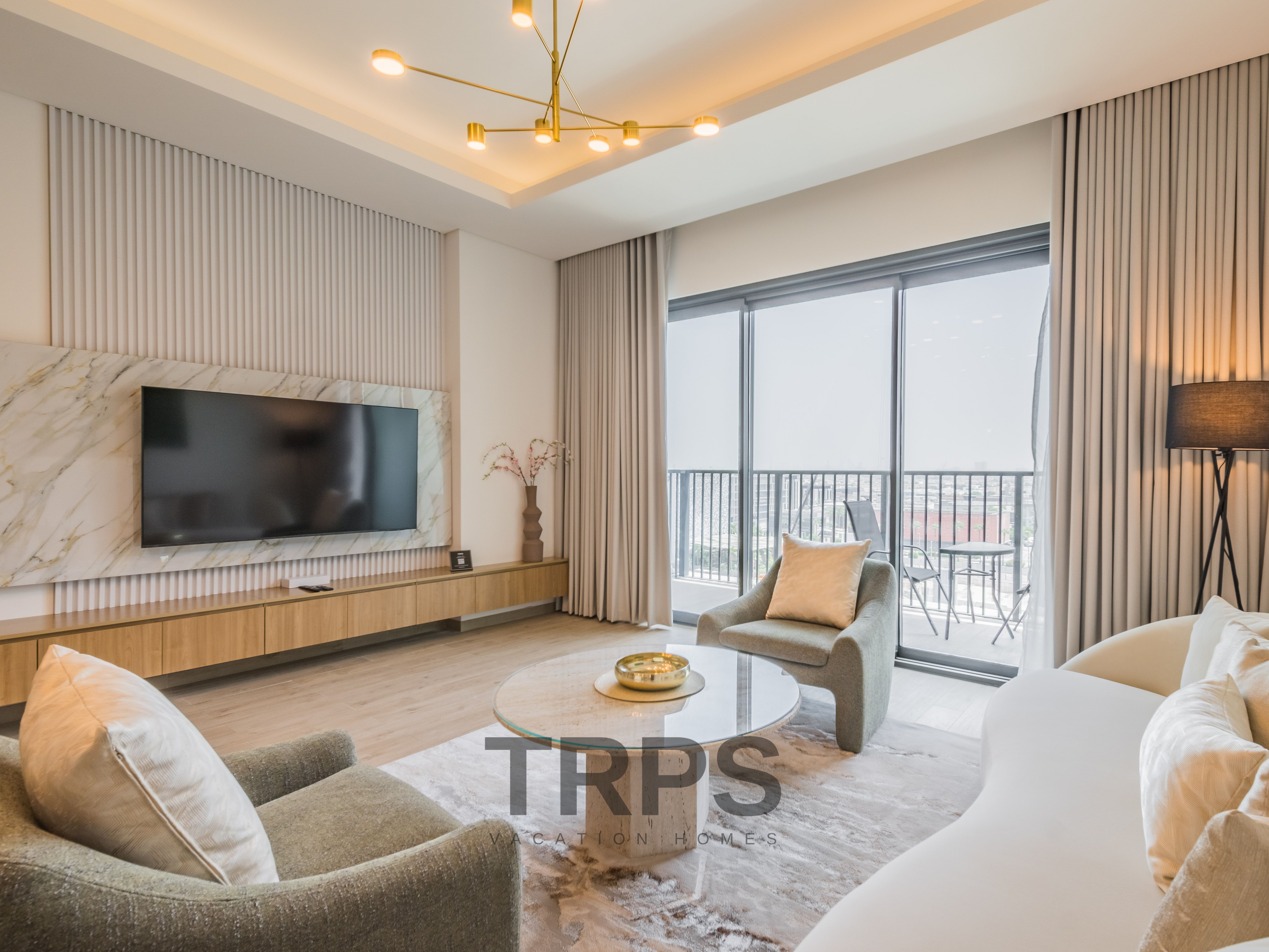 Stylish 2BR | High-End Furnishing | Top Location!!