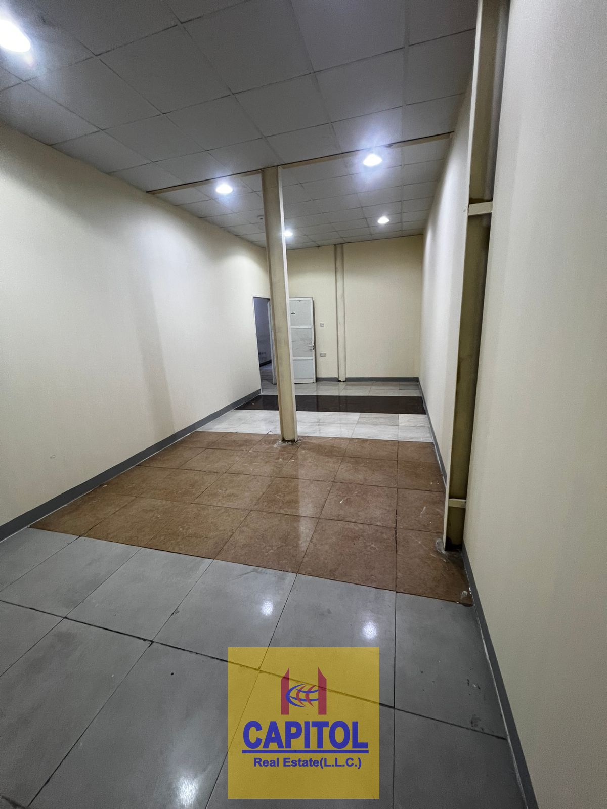 Chance Deal!! 250 sqft warehouse available in al qouz 4