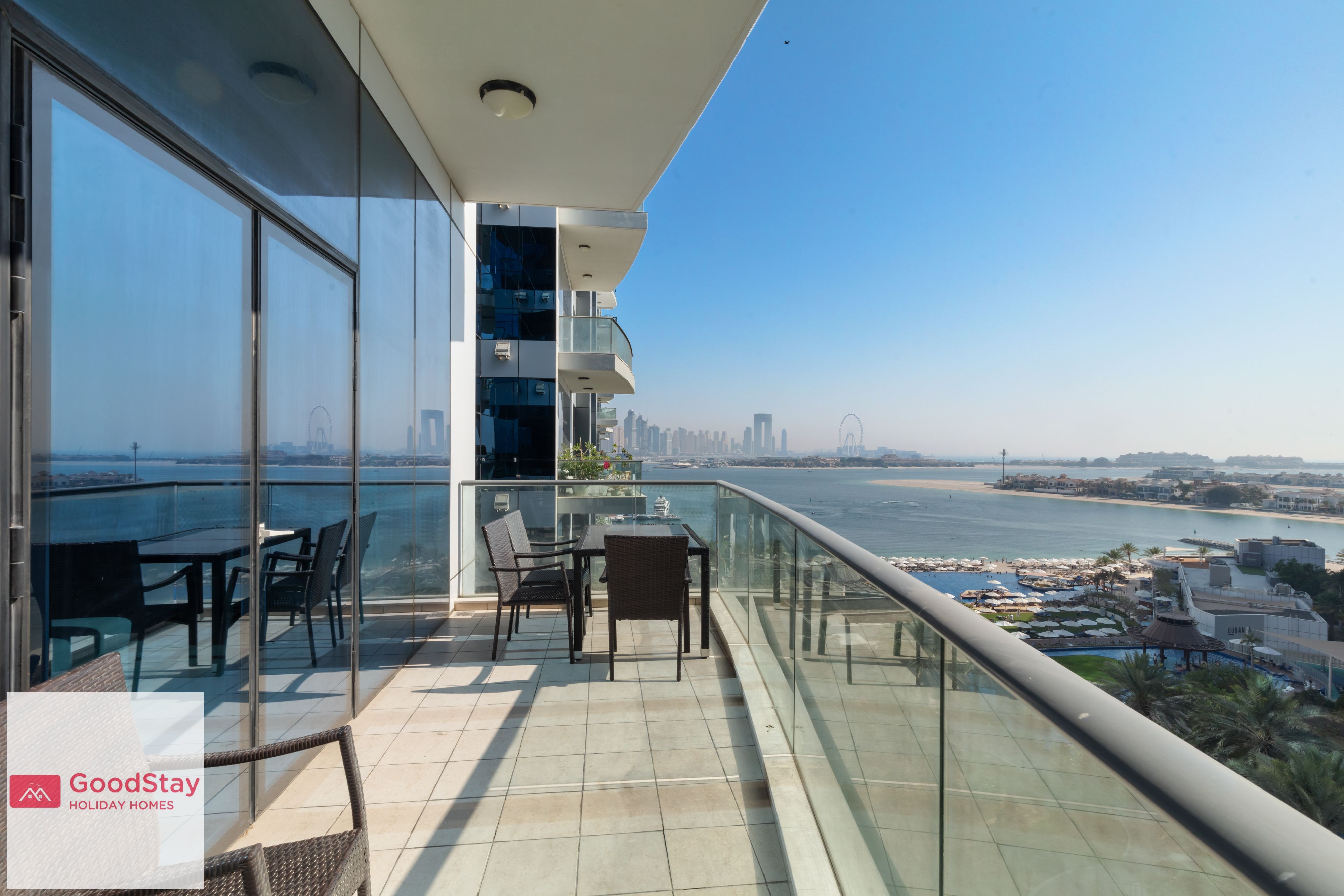 Modern 1BD, beautiful SeaView, Pool & Beach access