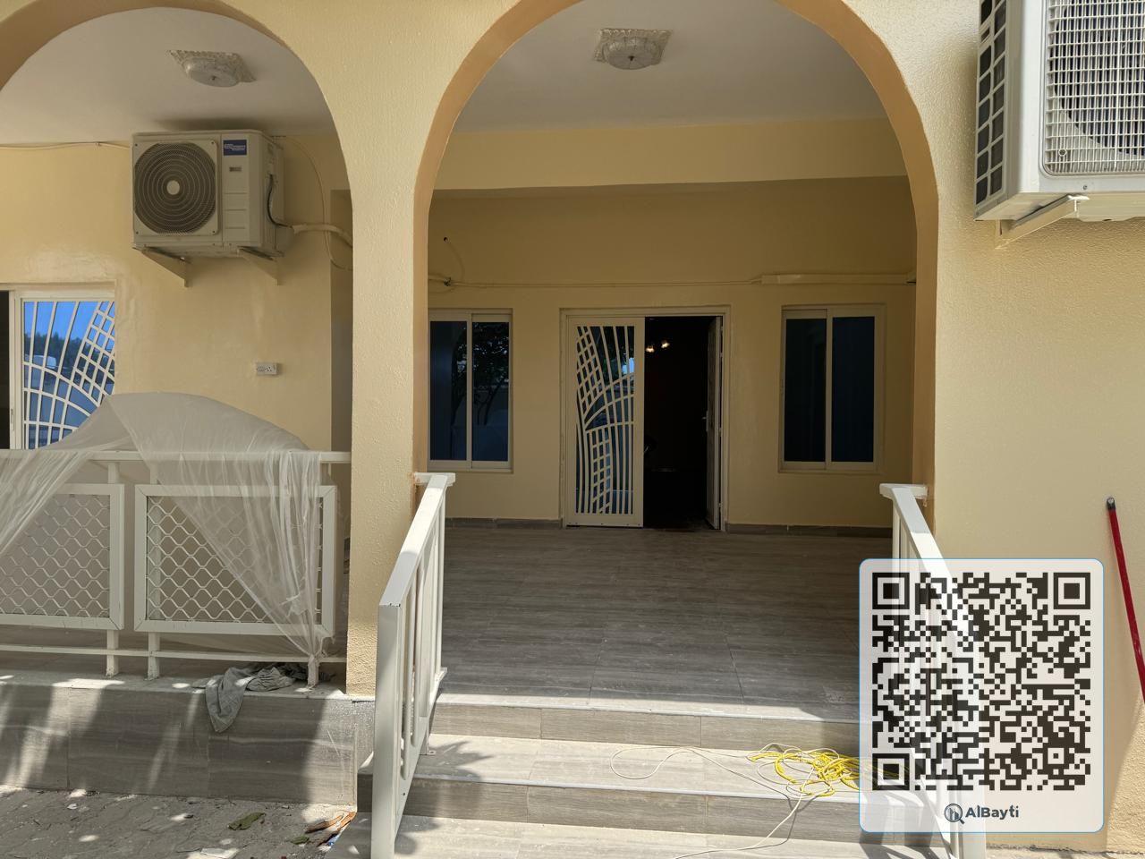 Commercial Villa for Sale in Al Mowaihat 3 | Ideal for Business & Investment