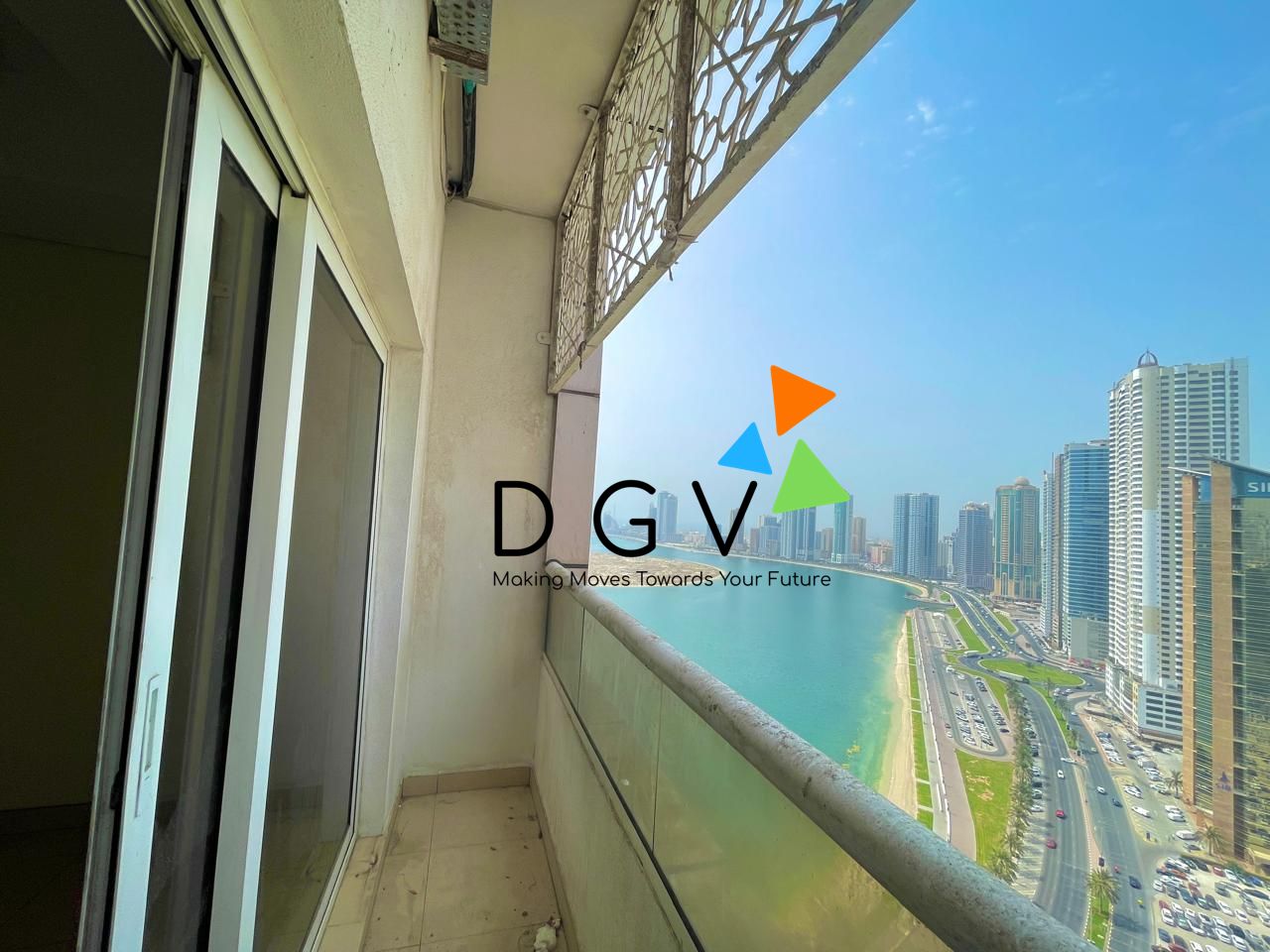 SEA VIEW || 1BHK || GYM-POOL FREE || PARKING FREE