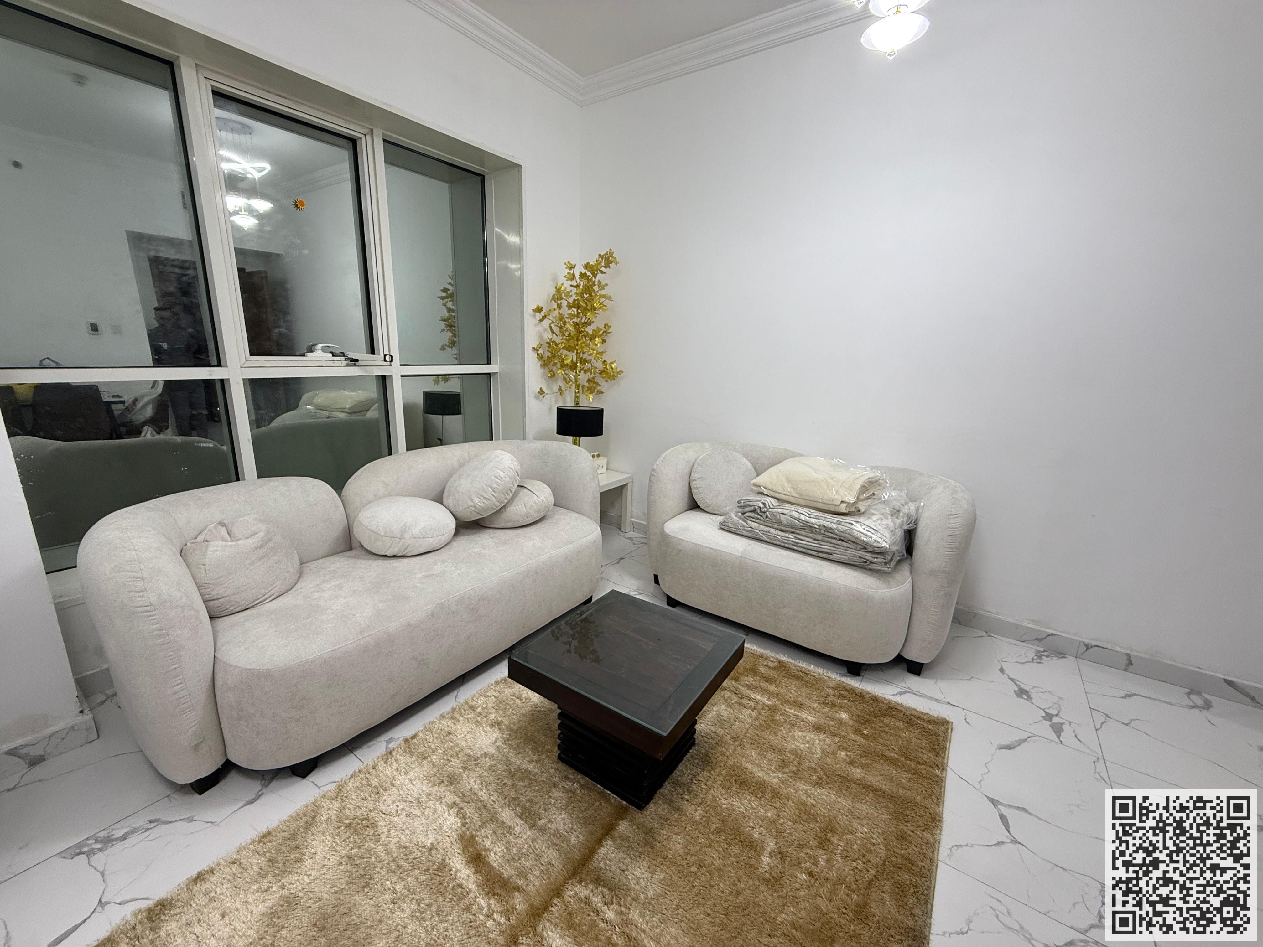 The most luxurious one-bedroom apartment with a gym, swimming pool and free parking, furnished for monthly rent in Ajman - Al Rashidiya - Oasis Towers