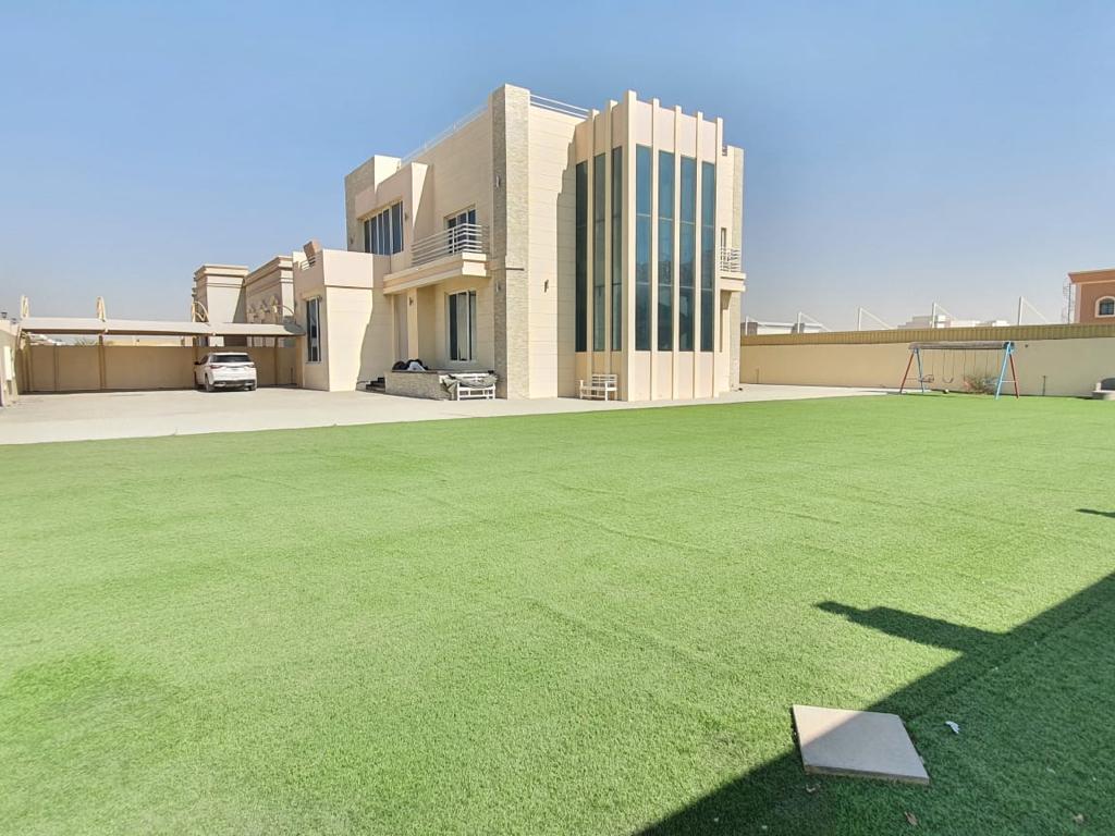 TWO FLOOR VILLA FOR RENT IN SHARJAH ALRAHMANIYA