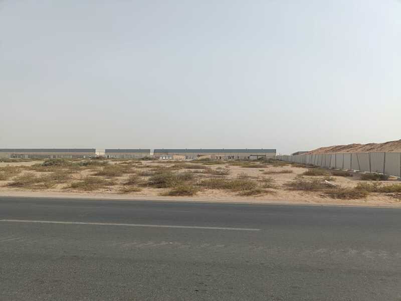 For sale, land in the Al-Saj’a Al-Hanou Al-Qadeem area, Block 2, area 52 thousand square feet