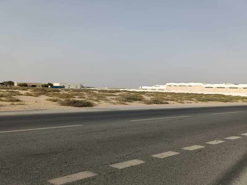 For sale, land in the Al-Saj’a Al-Hanou Al-Qadeem area, Block 7, area 62 thousand square feet