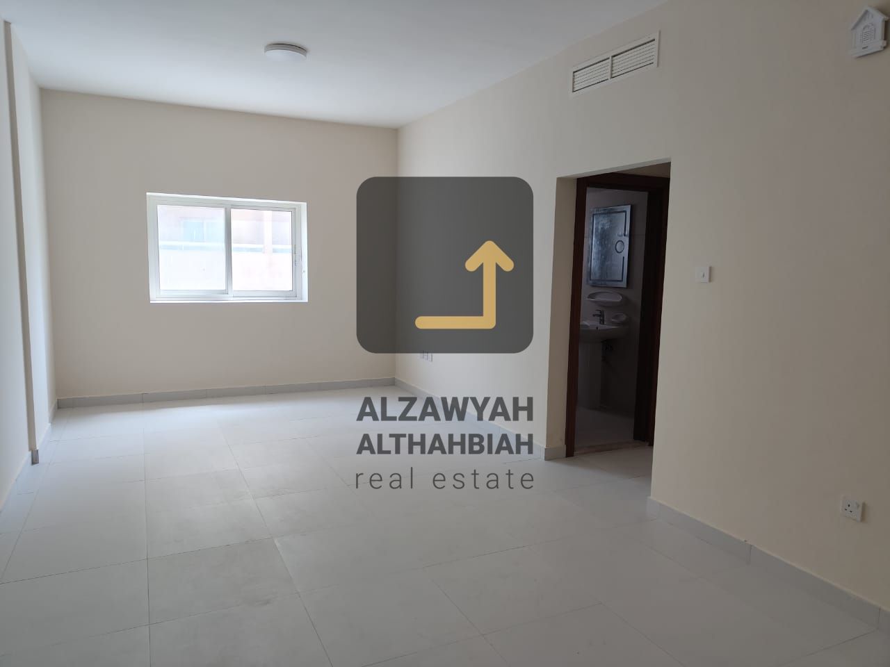 Apartment for rent in Al-Butina, one room and a hall, in a prime location