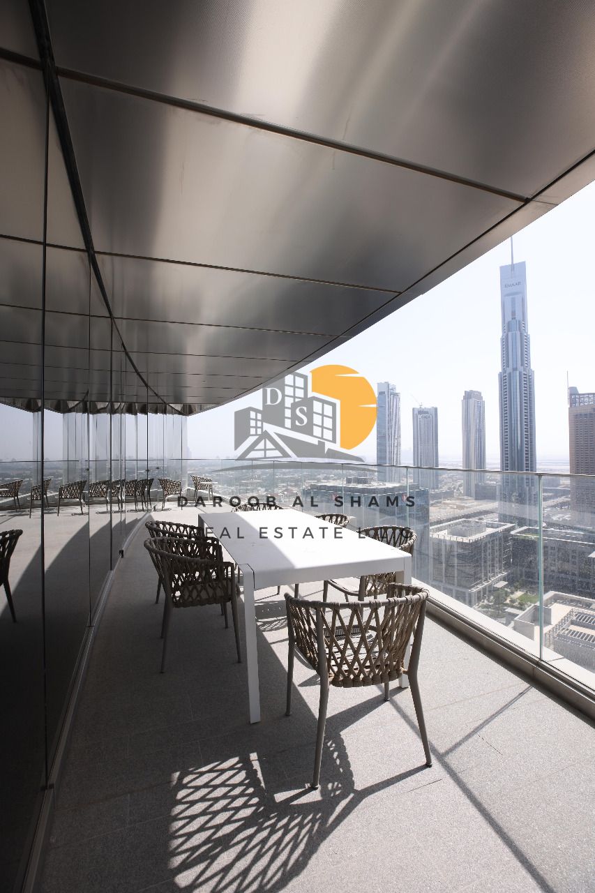 BURJ KHALIFA VIEW | LARGE LAYOUT | READY TO MOVE IN