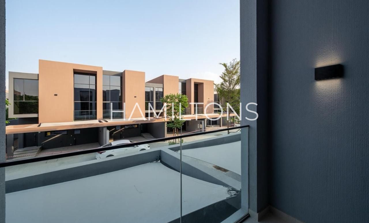 Exclusive Smart Home | Forest Views | Resale