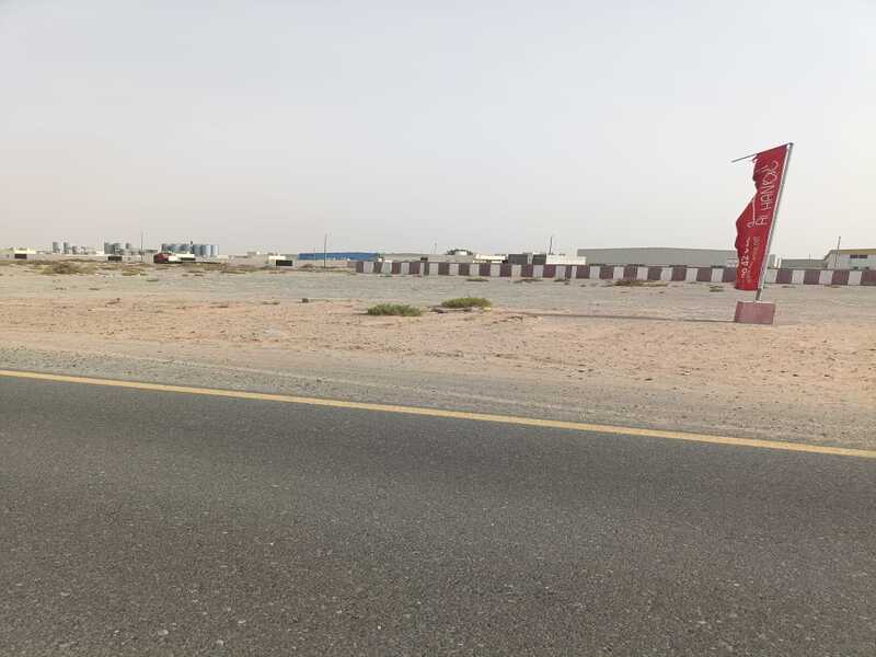 For sale, land in the Al-Saj’a Al-Hanou Al-Jadeed area, Block 3, area 20,000 square feet