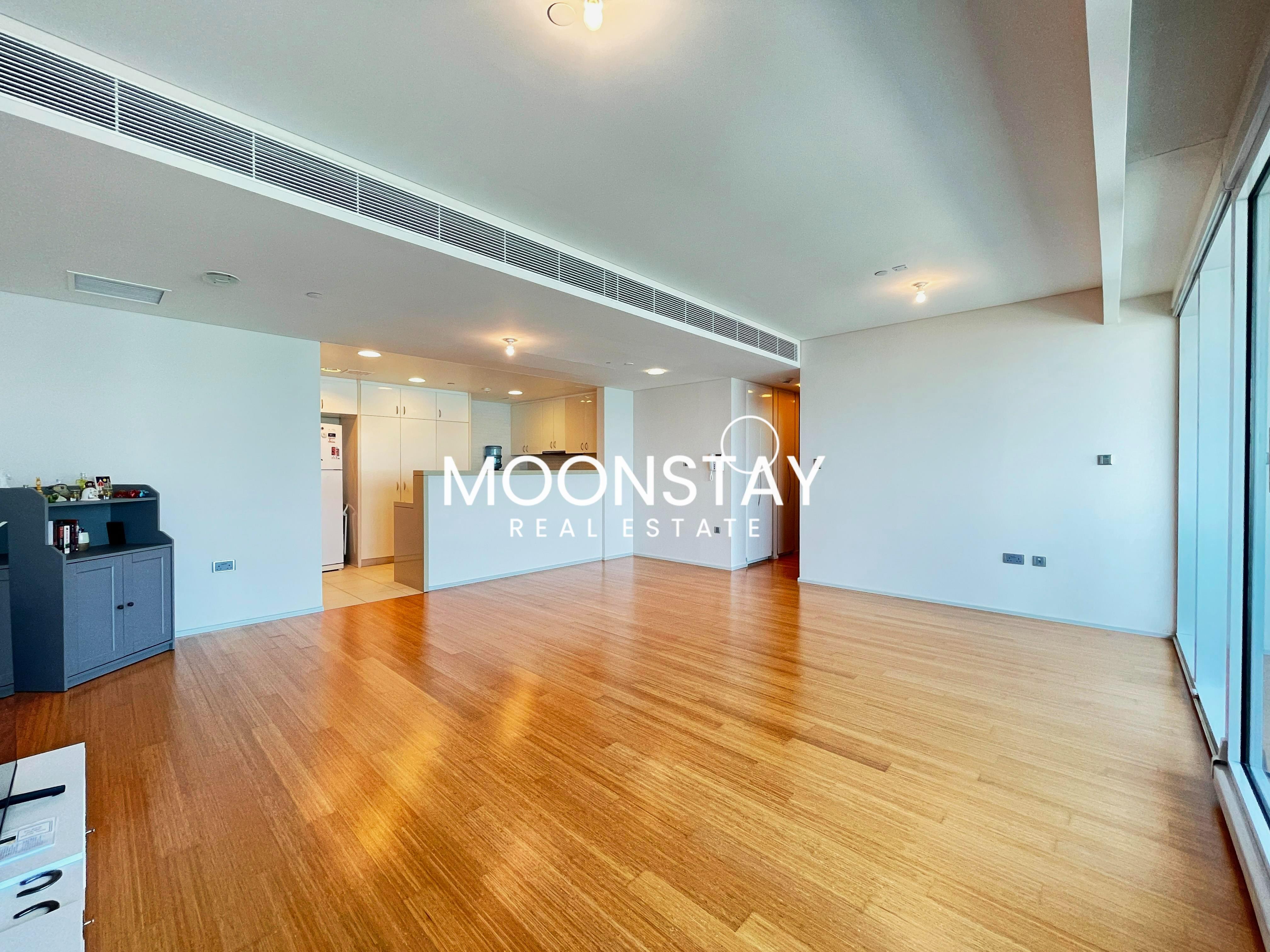 apartment card