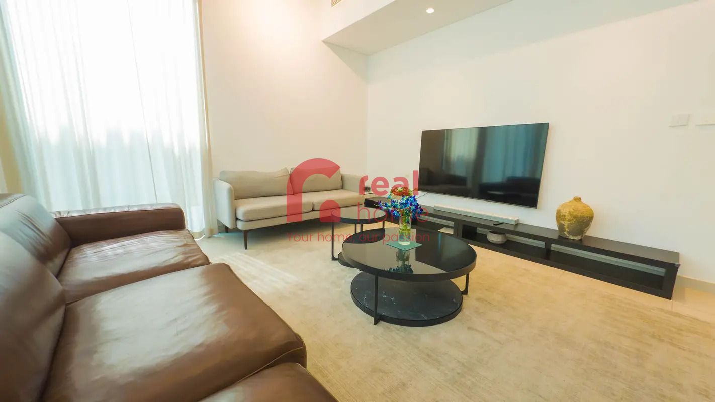 Luxury Villas | Core of Sharjah | Pay with Ease