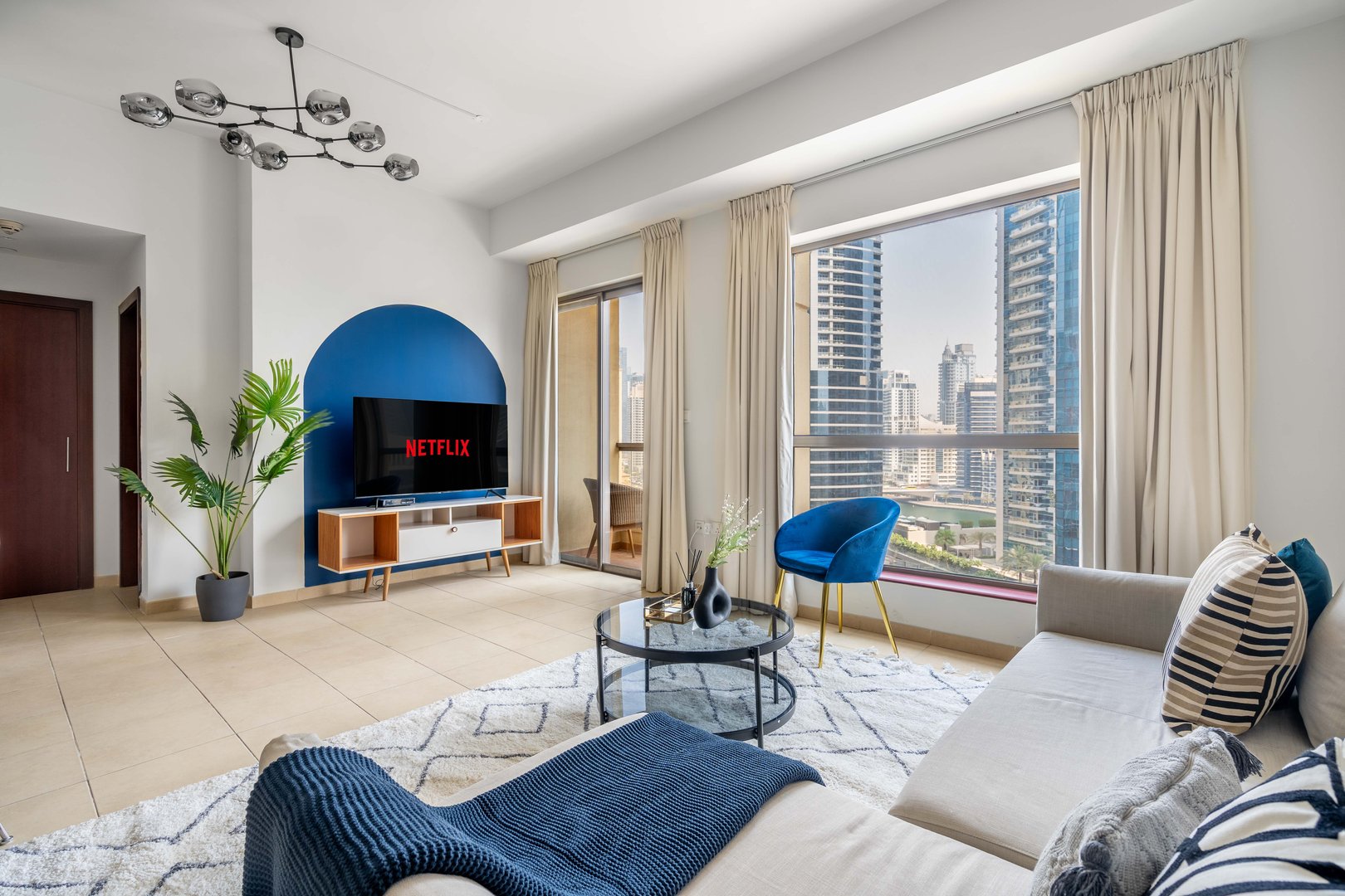 Seaview residence in Dubai Marina | Bahar 6
