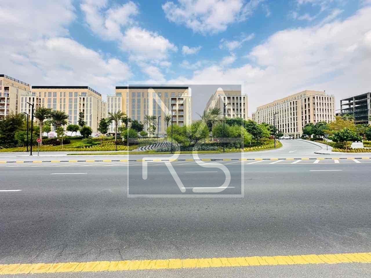 Hot Offer | Spacious | Full of Amenities | Empty