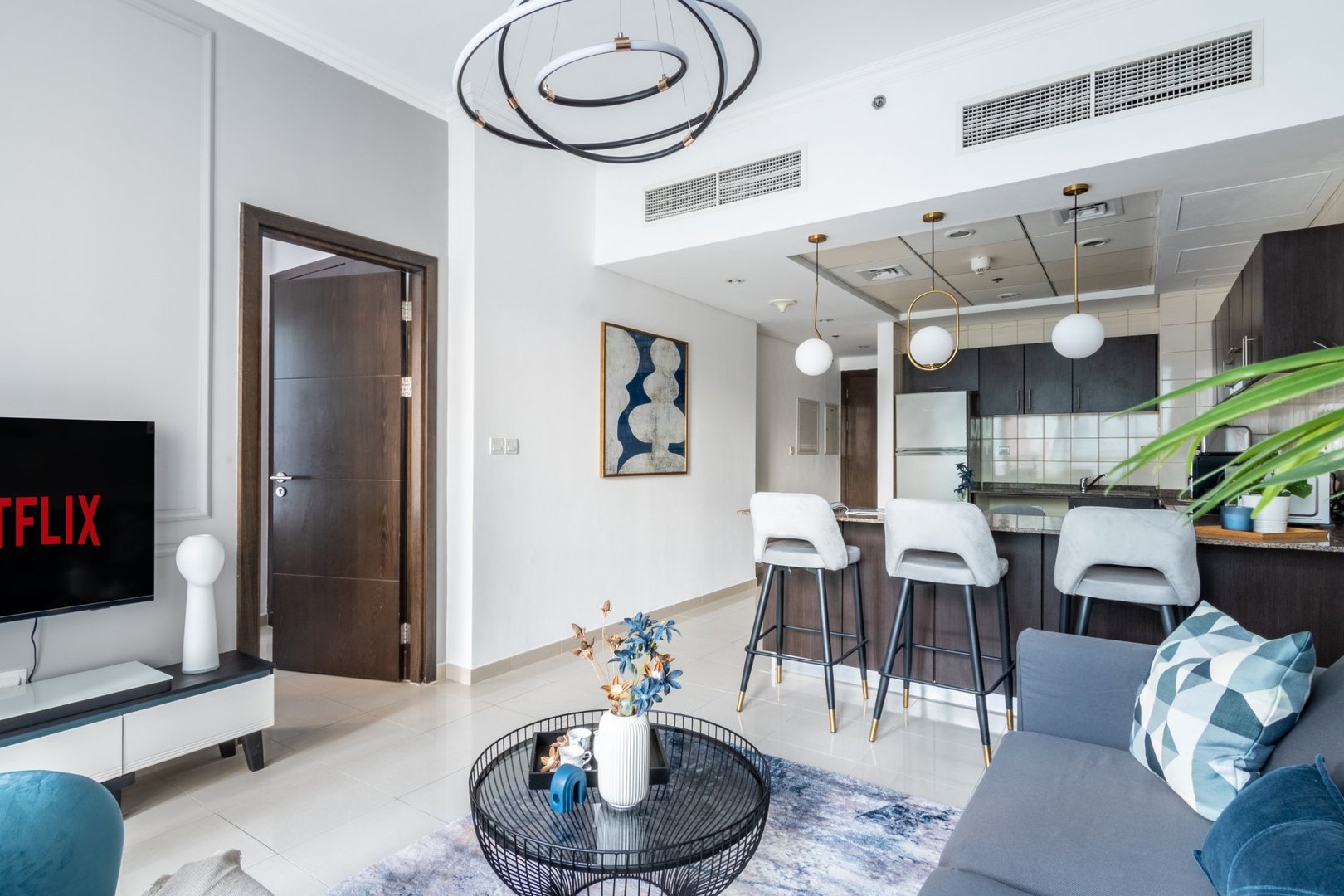 apartment card