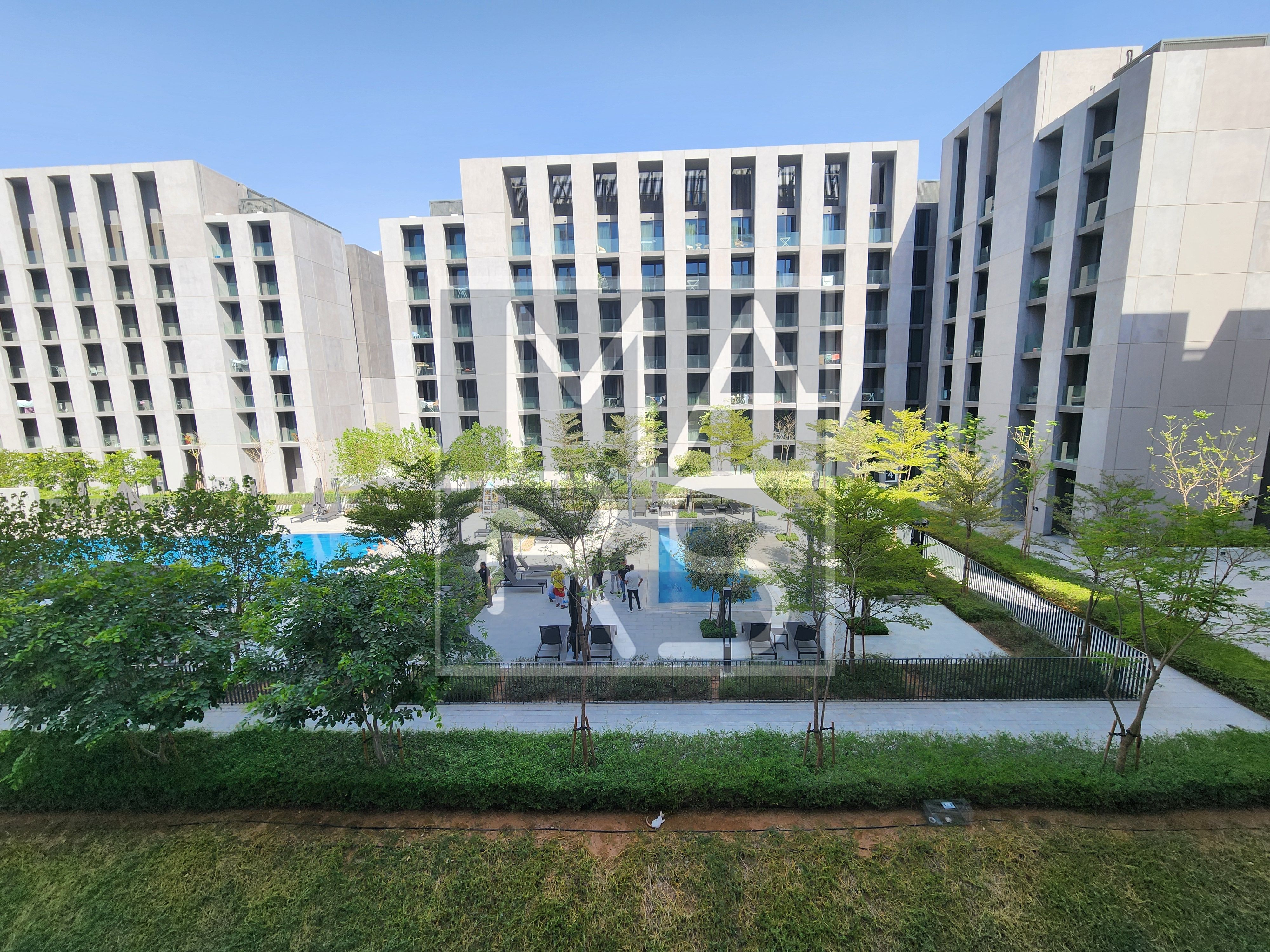 Spacious Studio | Pool View | Balcony | Rent in Tiraz