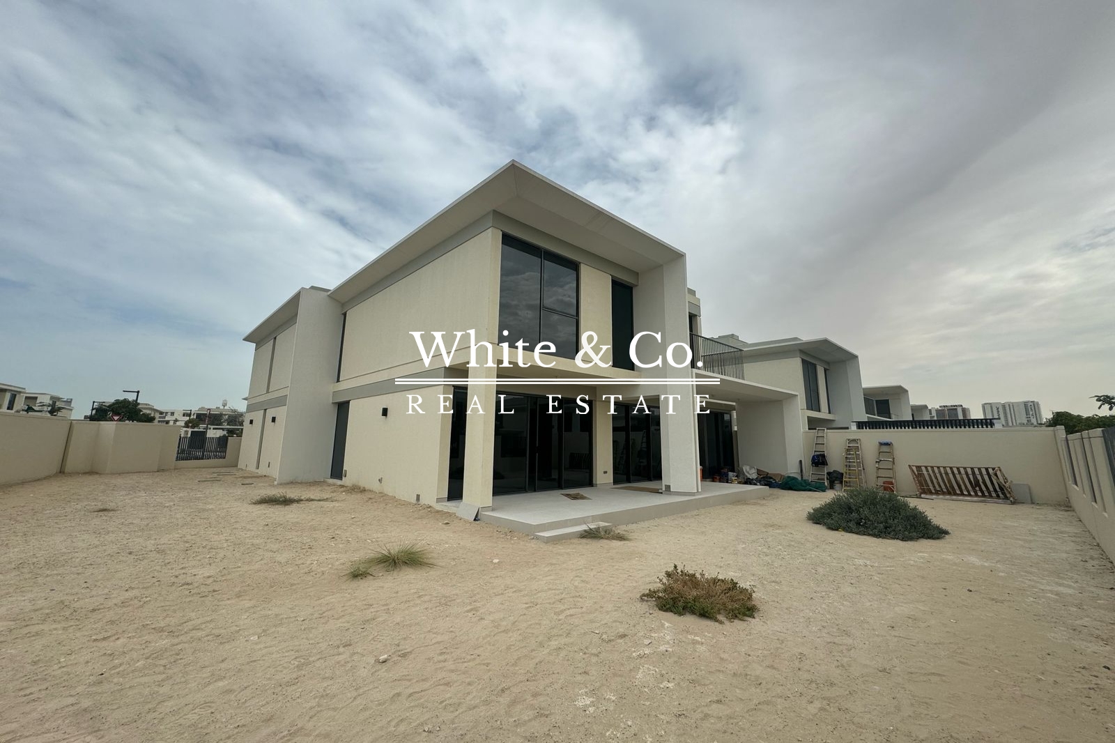 5 Bedrooms | Large Plot | Available Now