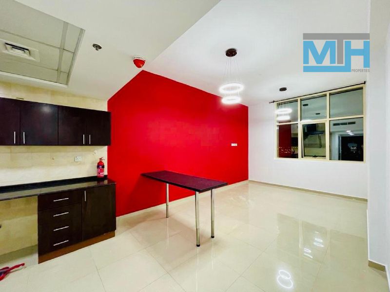 apartment card