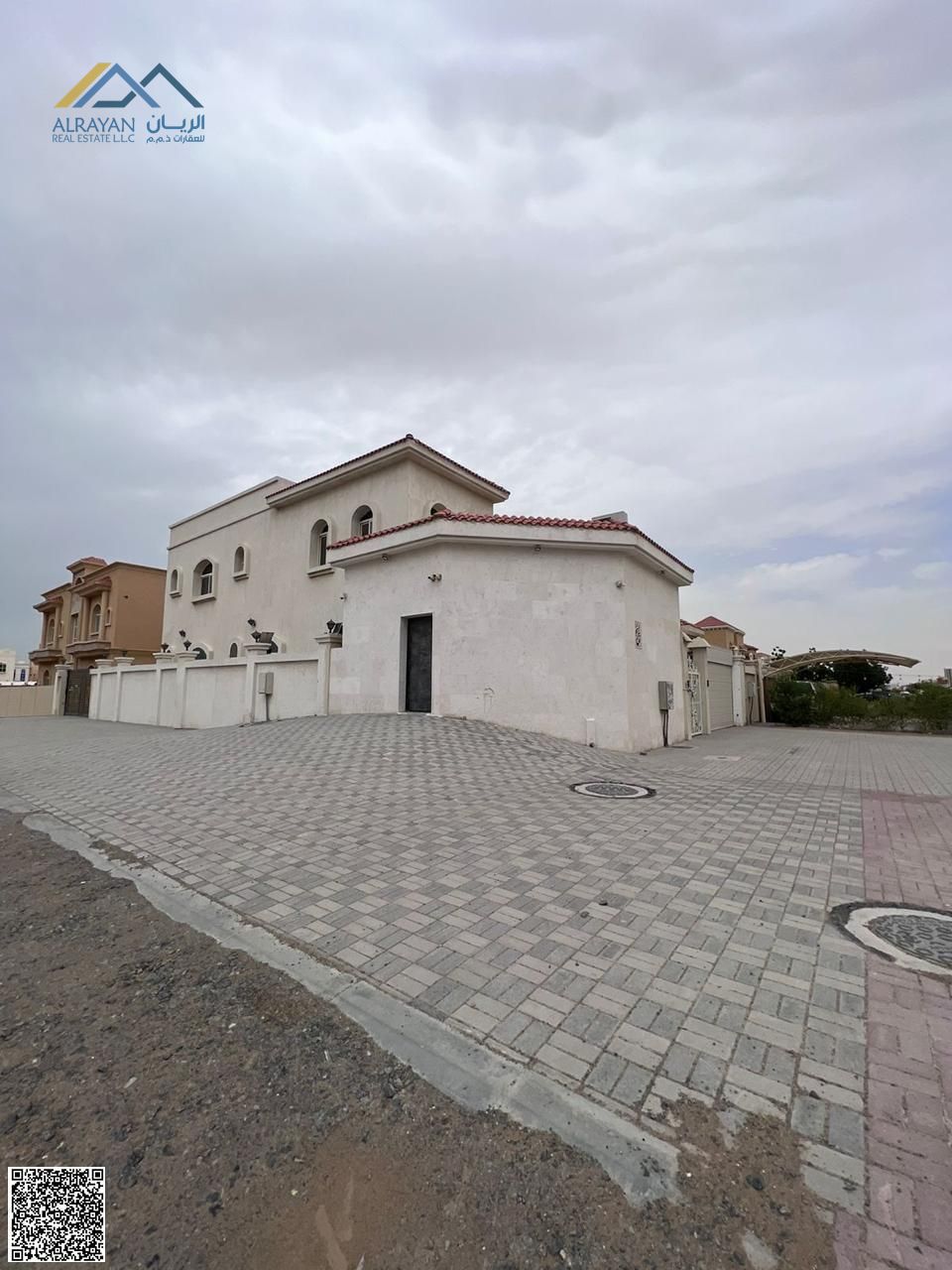 Villa for sale directly from the owner at an excellent price. Freehold for life, with no annual service fees.