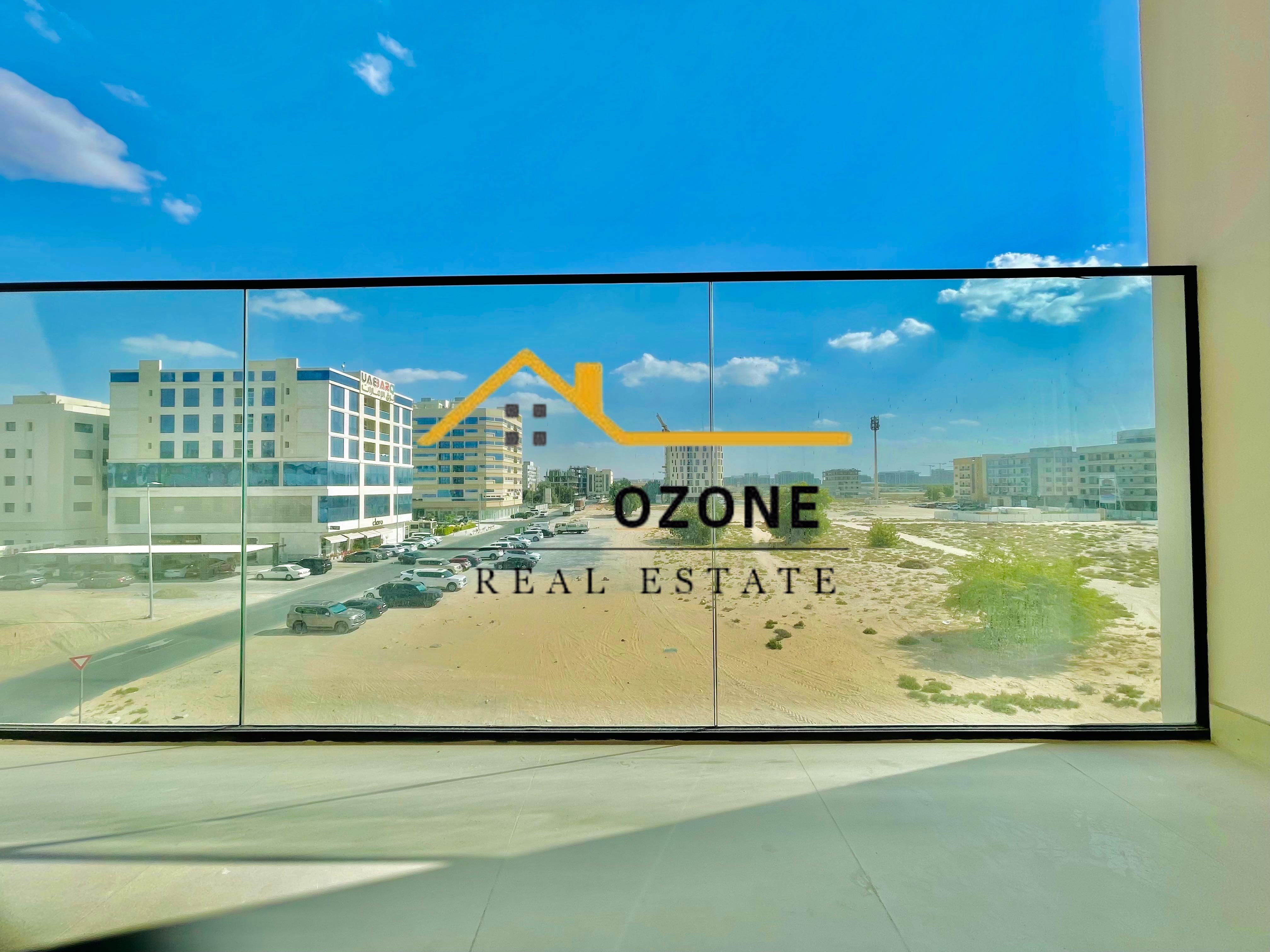 No Commission | 2bhk Apartment Available | Pool Free | Balcony Rent Only 78K