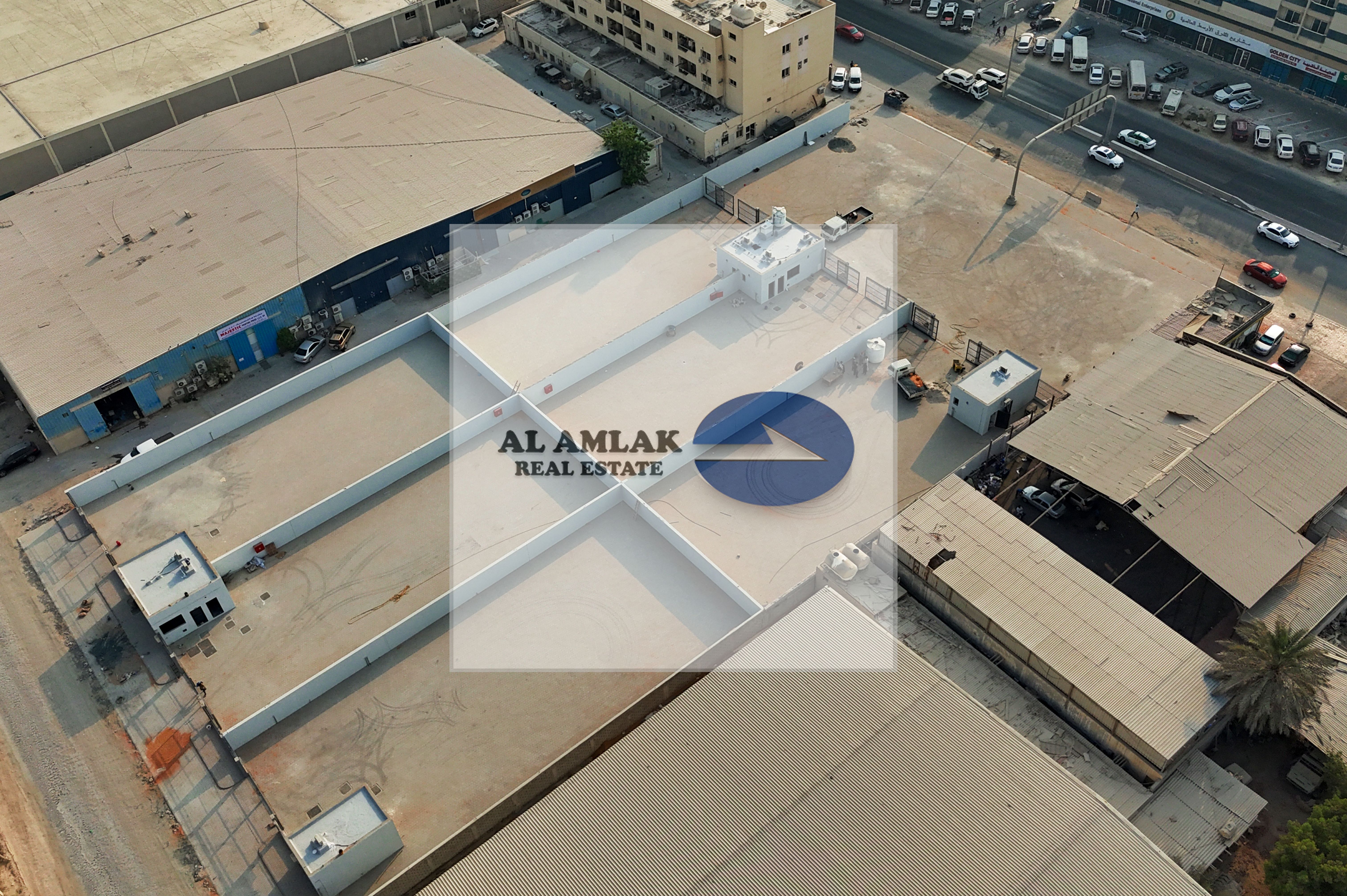 Walled land / Industrial 5 / 8000 SQFT / with Office