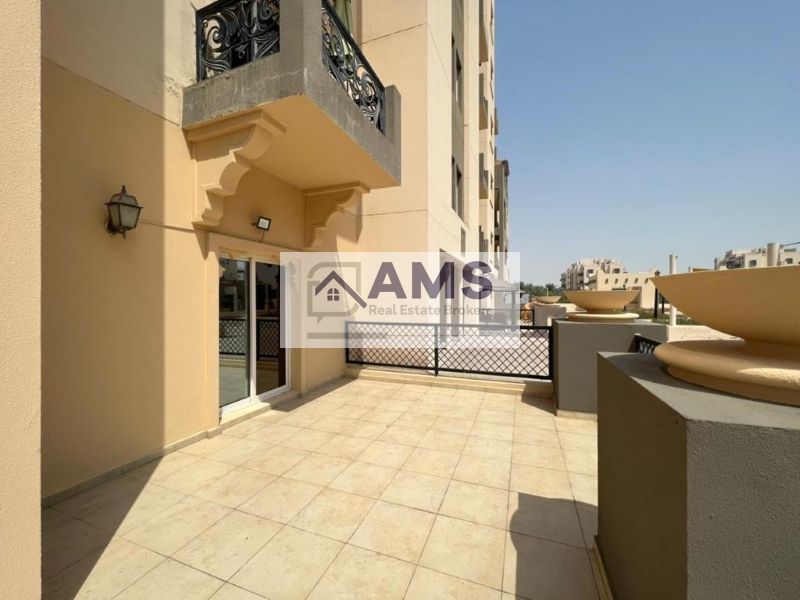 apartment card
