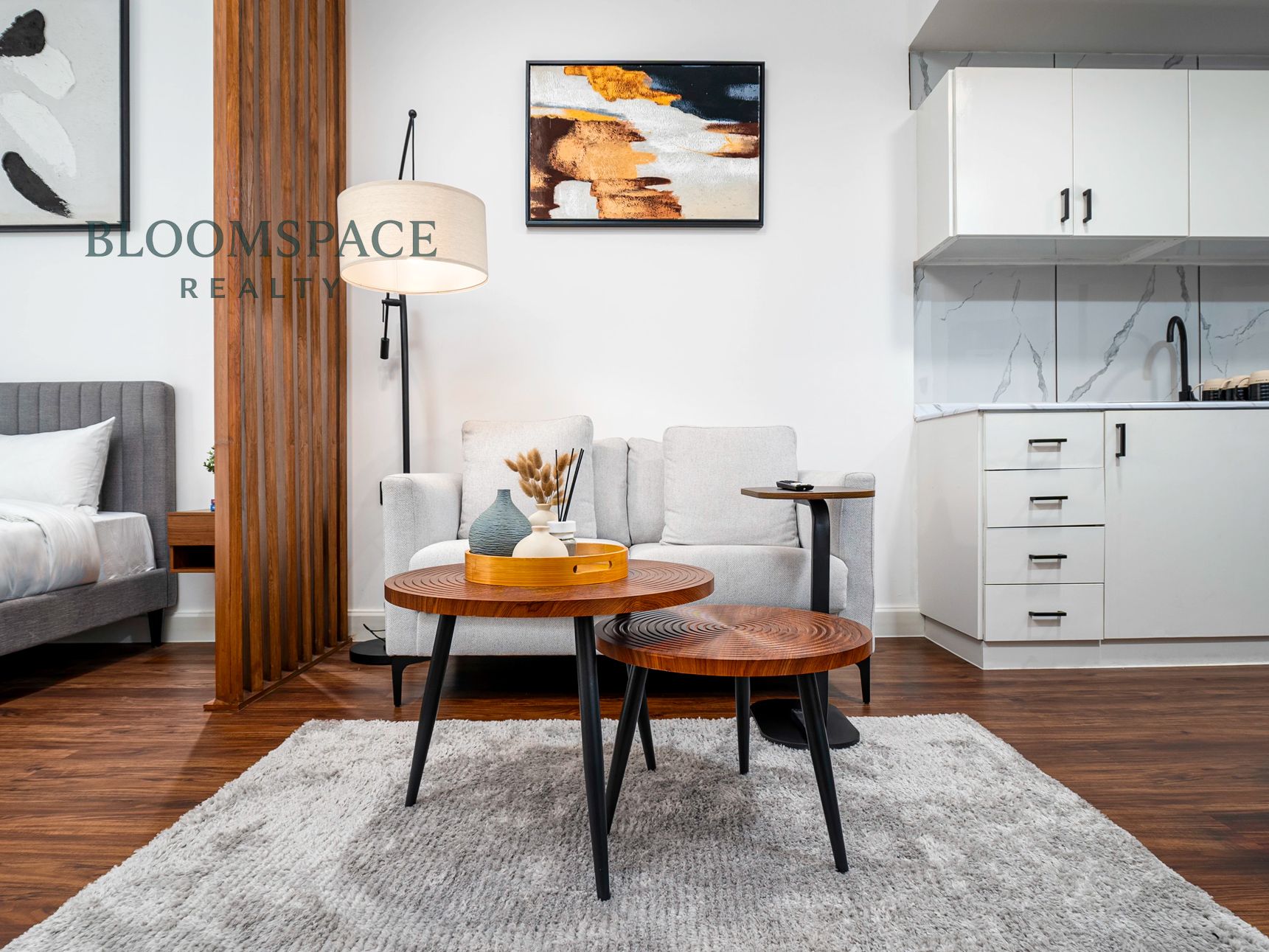 apartment card