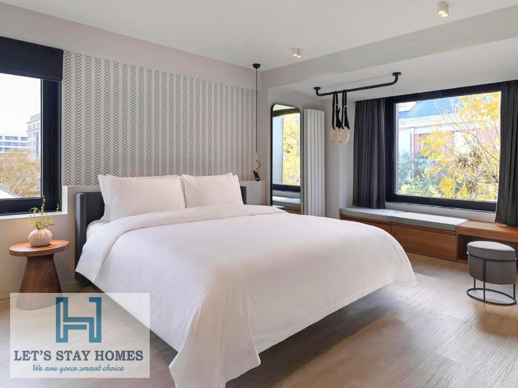 Affordable Squad Booking | Furnised Kitchen | Free Cleaning | Free Parking | Pool & Gym | Secure Living