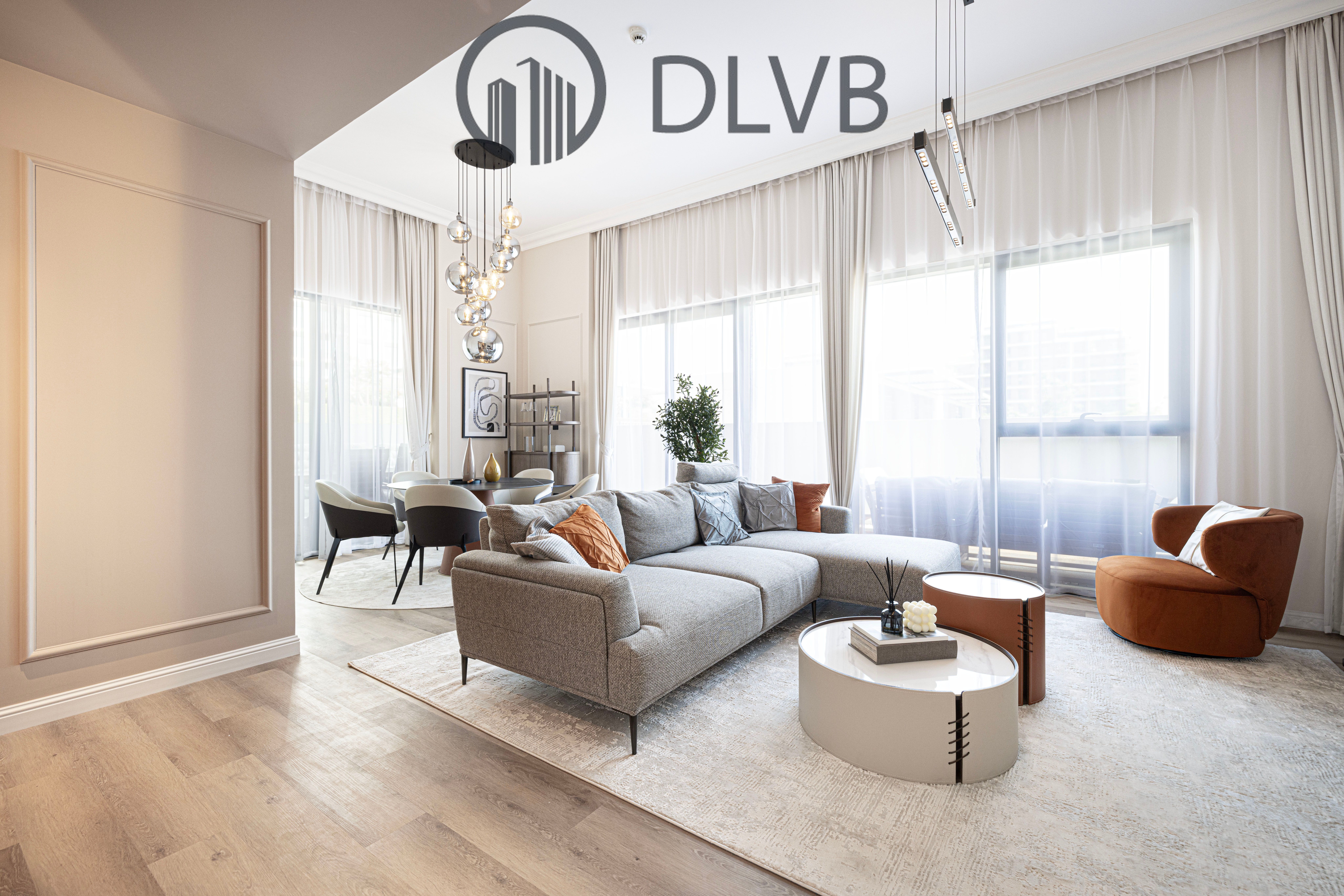 LUXURY 3 BR APT/ VACANT/ RENOVATED/ FULLY FURNISHED