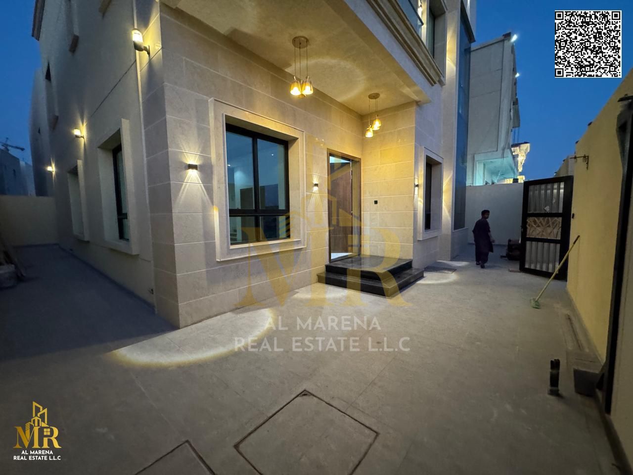 Luxury villa for sale in Al-Amerah - prime location, modern design, special price, modern finishes, freehold for all nationalities