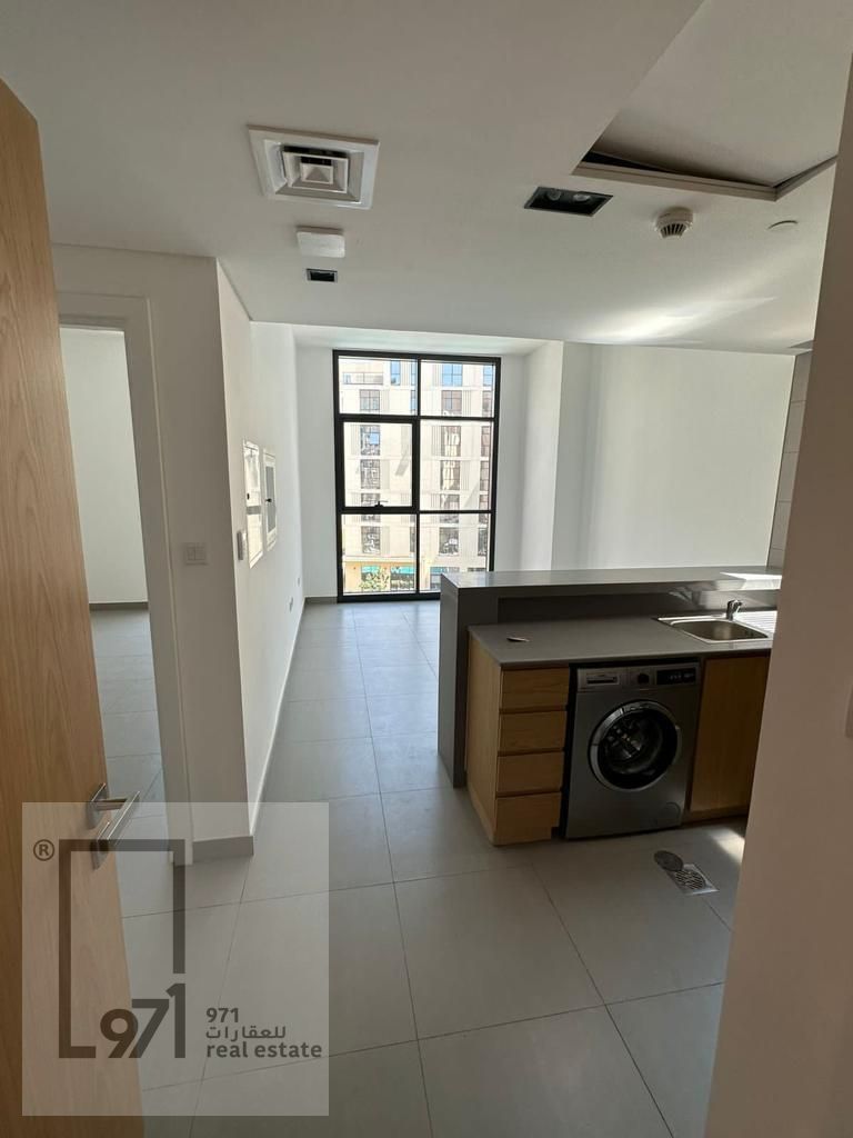 Premium One Bedroom Apartment | ready to move | Al Mamsha