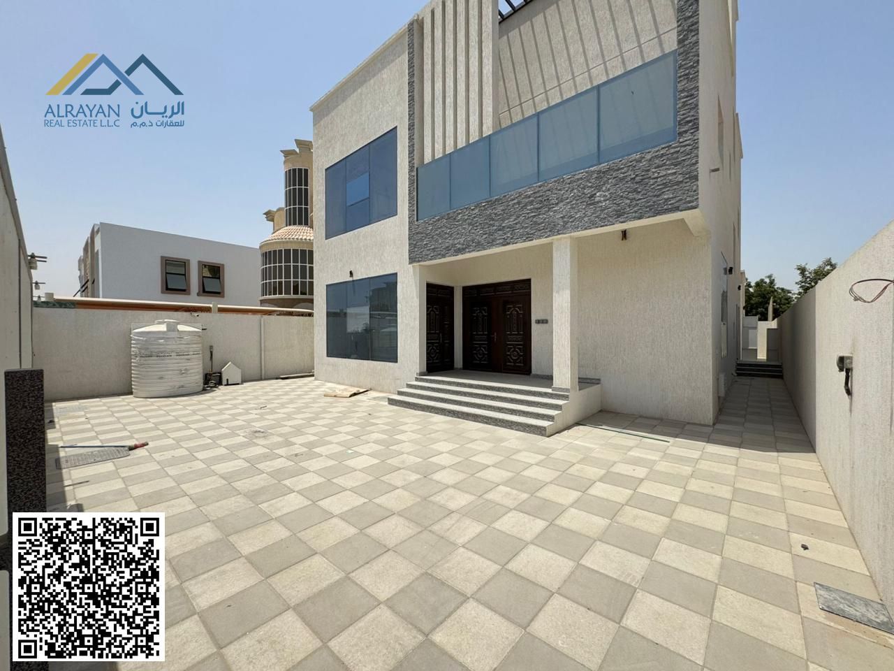 Beautiful villa, first tenant, including electricity, water and air conditioning