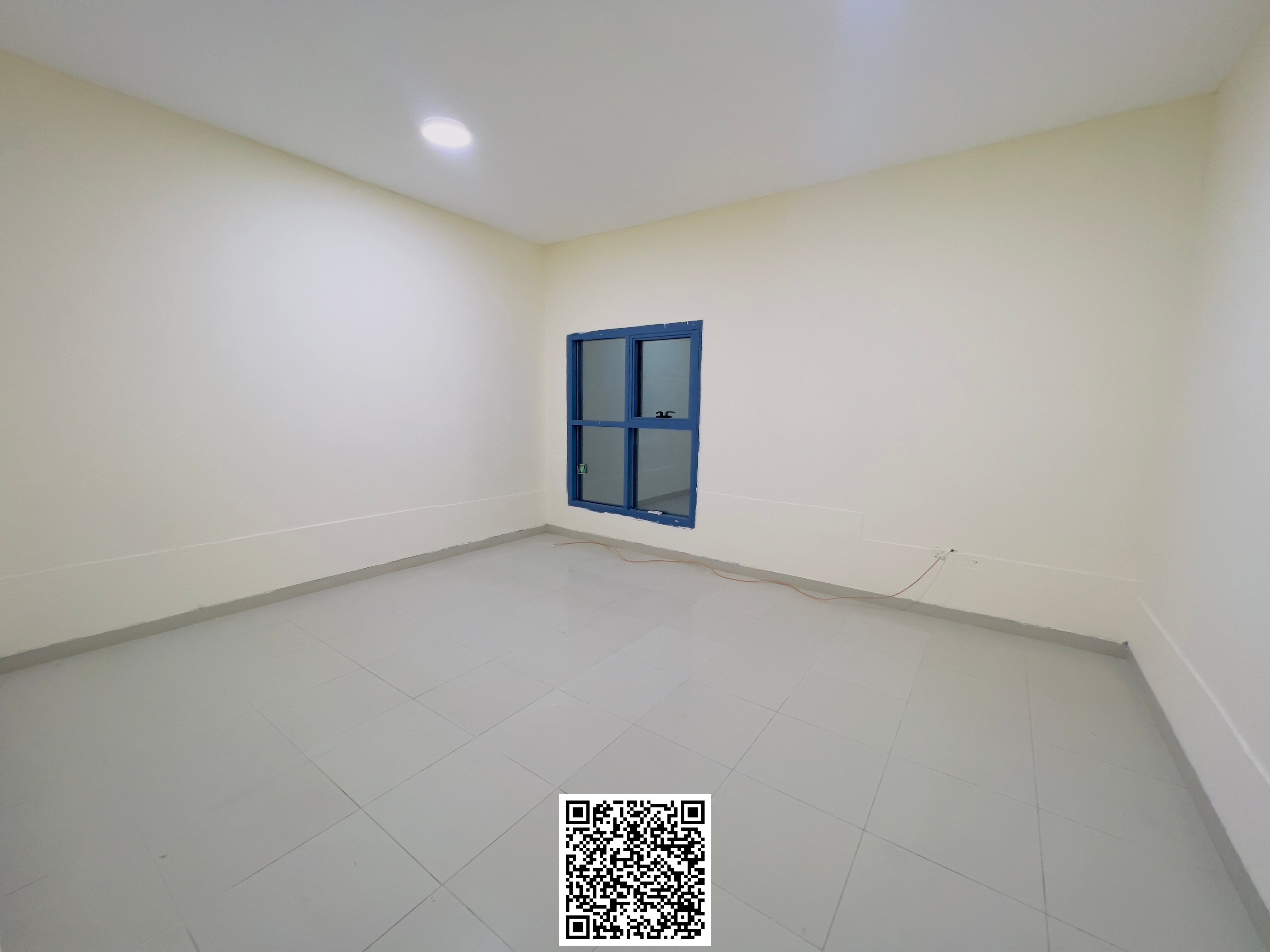 Empty 3 bhk available for rent in falcon Towers with parking
