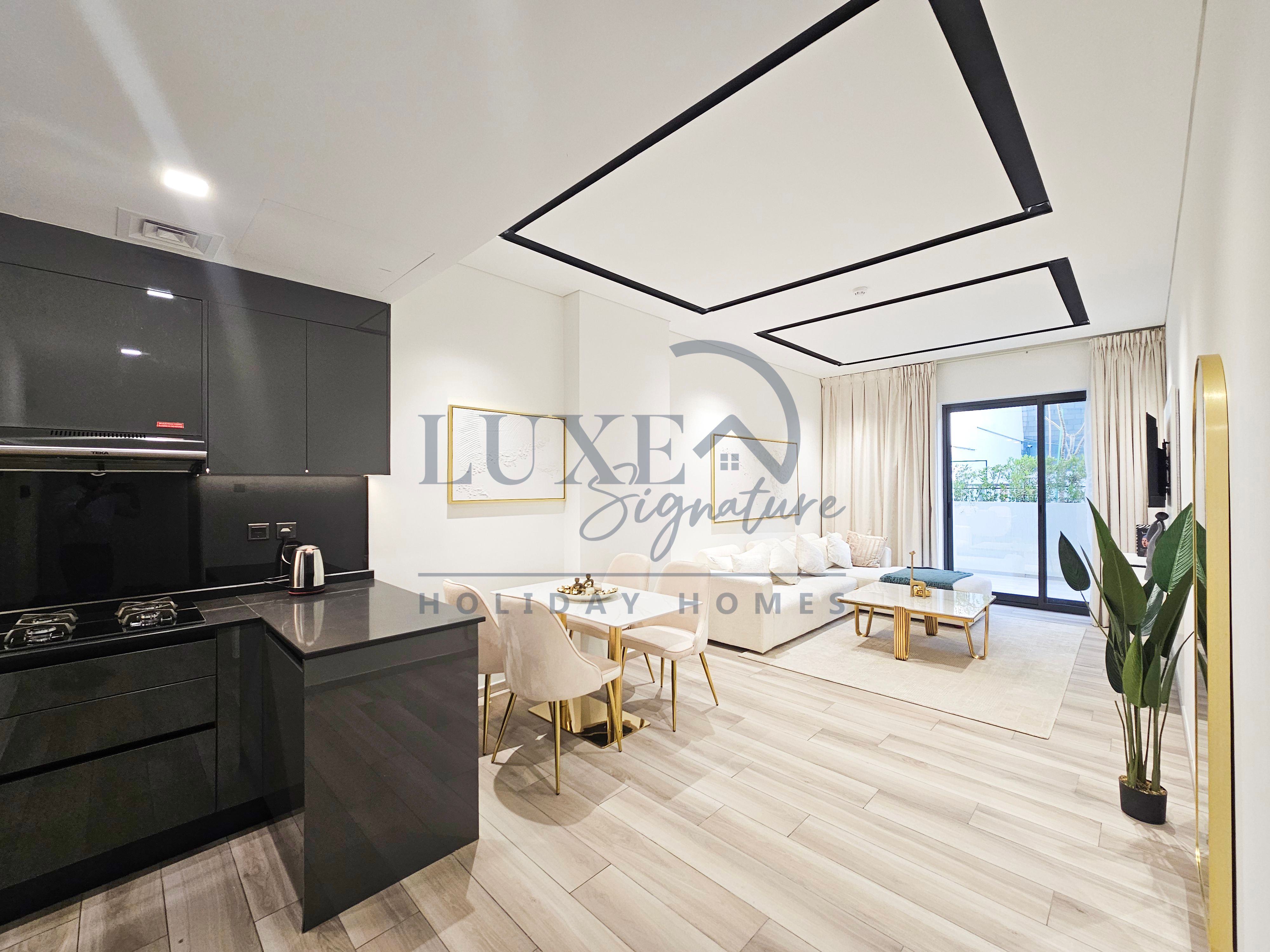 LUXURIOUSLY FURNISHED 1BHK || SPACIOUS LAYOUT || CALL US NOW