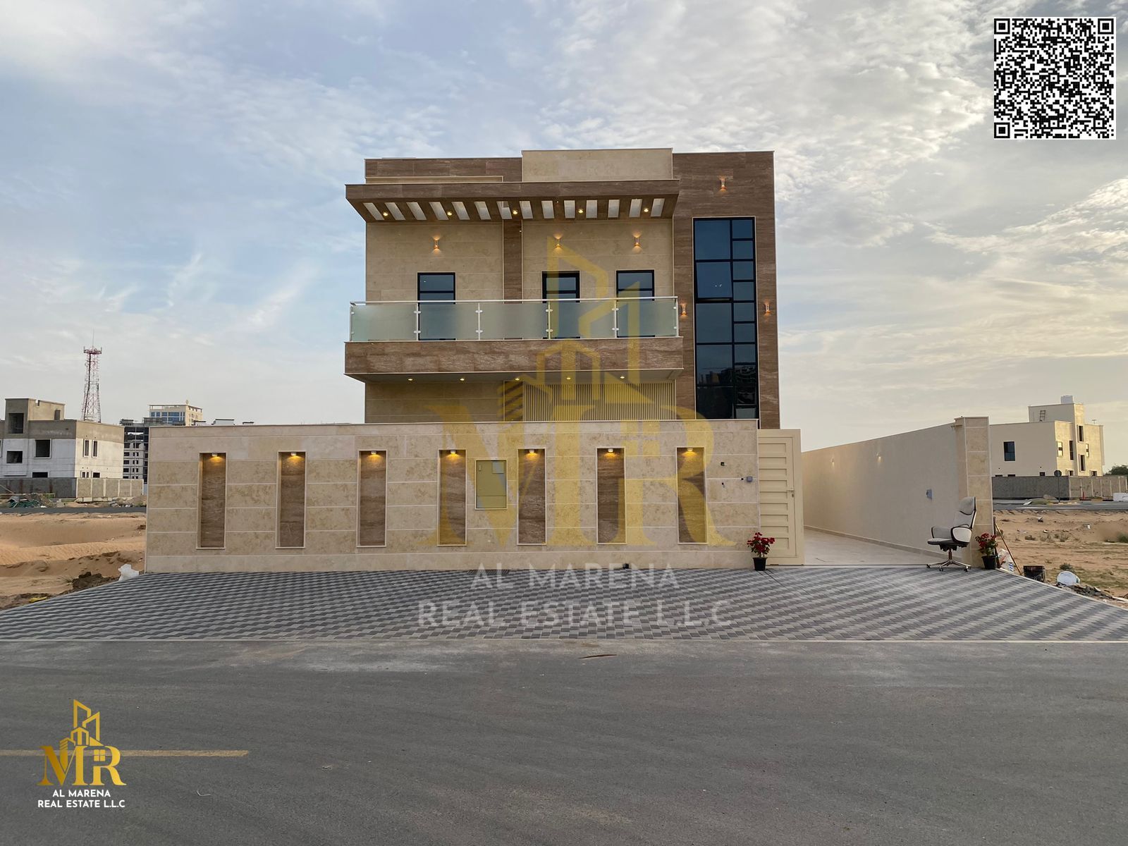 Own your dream villa and invest in a sophisticated style in a luxurious villa in the heart of Al Zahia. High-end finishing at a bargain price.