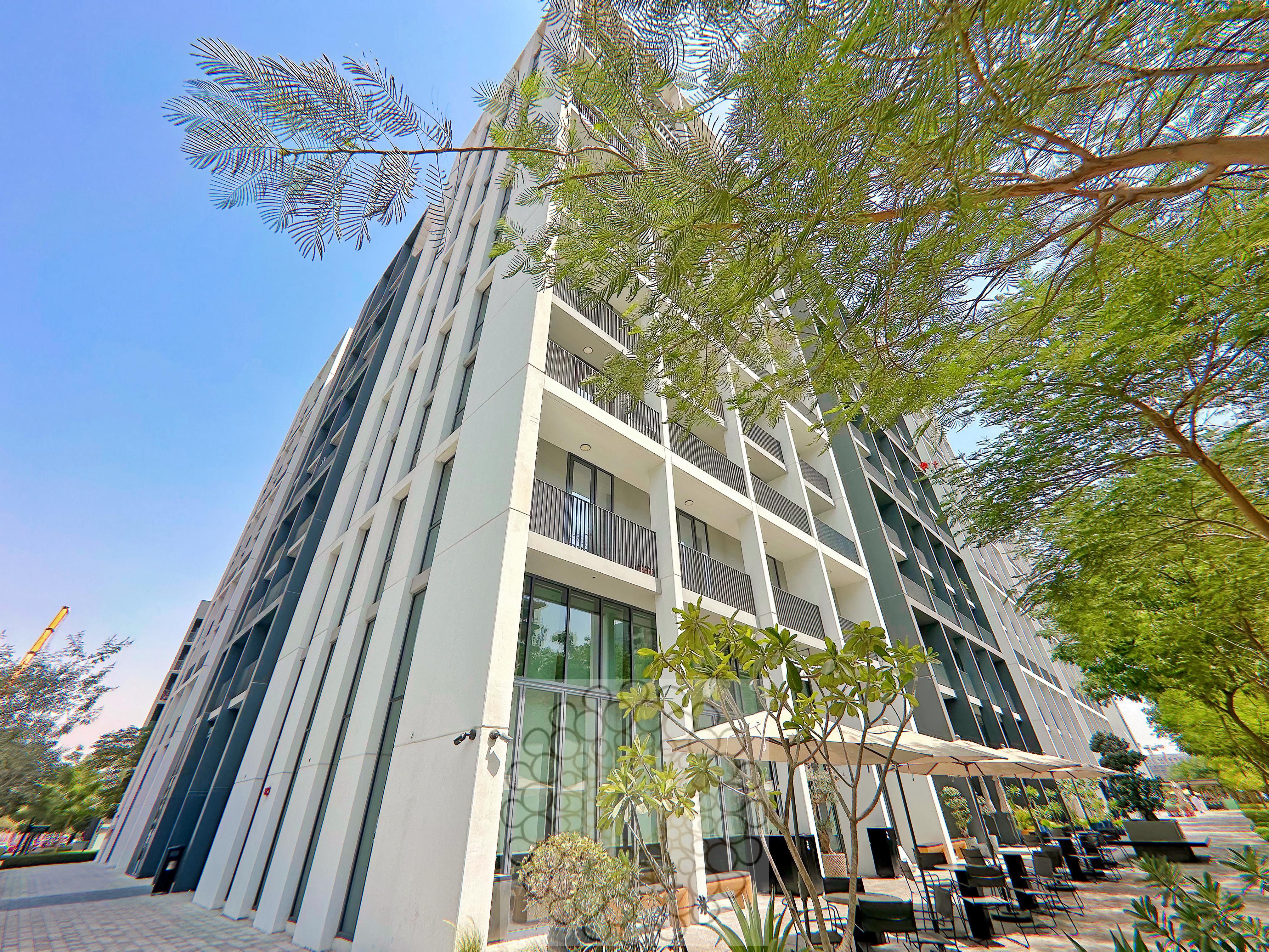 Ready -Luxury 2-Bedroom -pay20% and move in -Free Hold