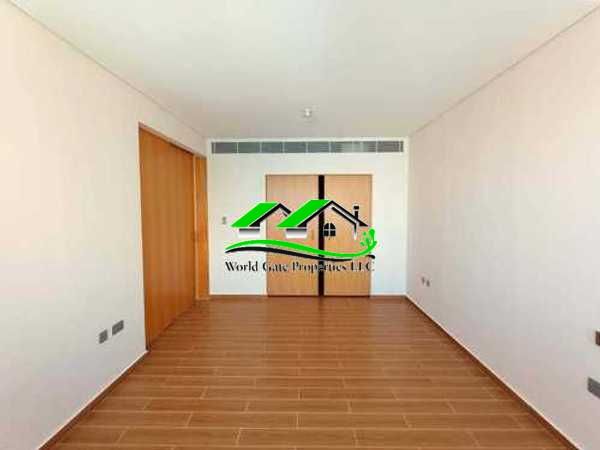 apartment card