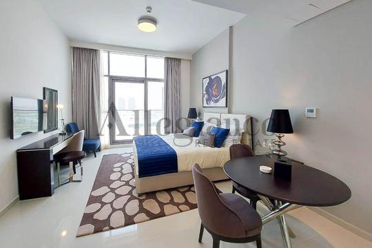 apartment card