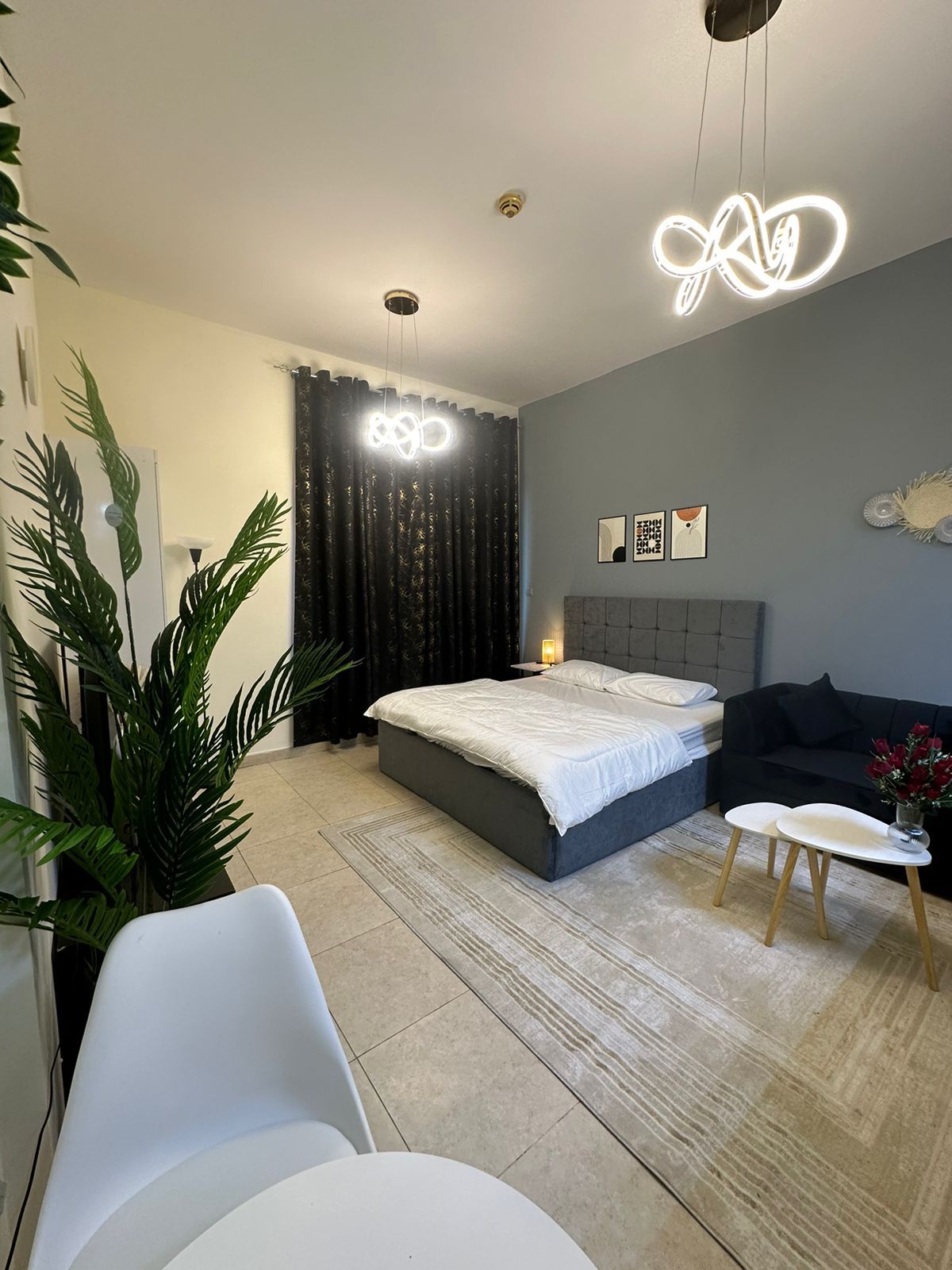 apartment card