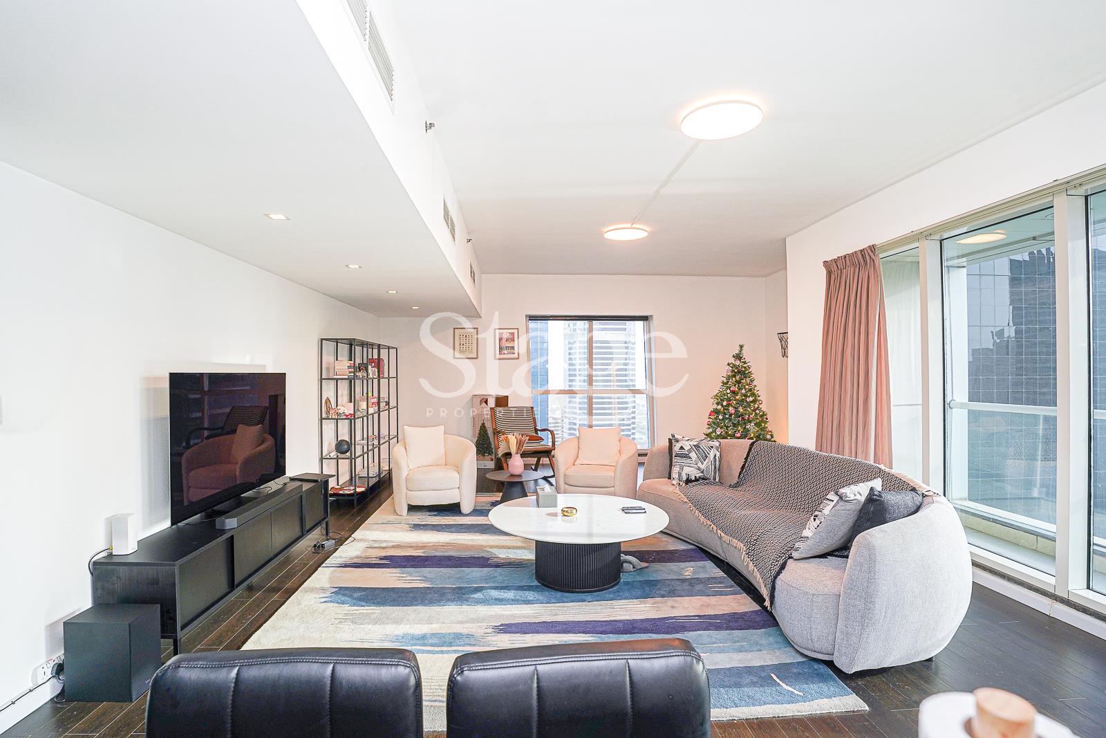 apartment card