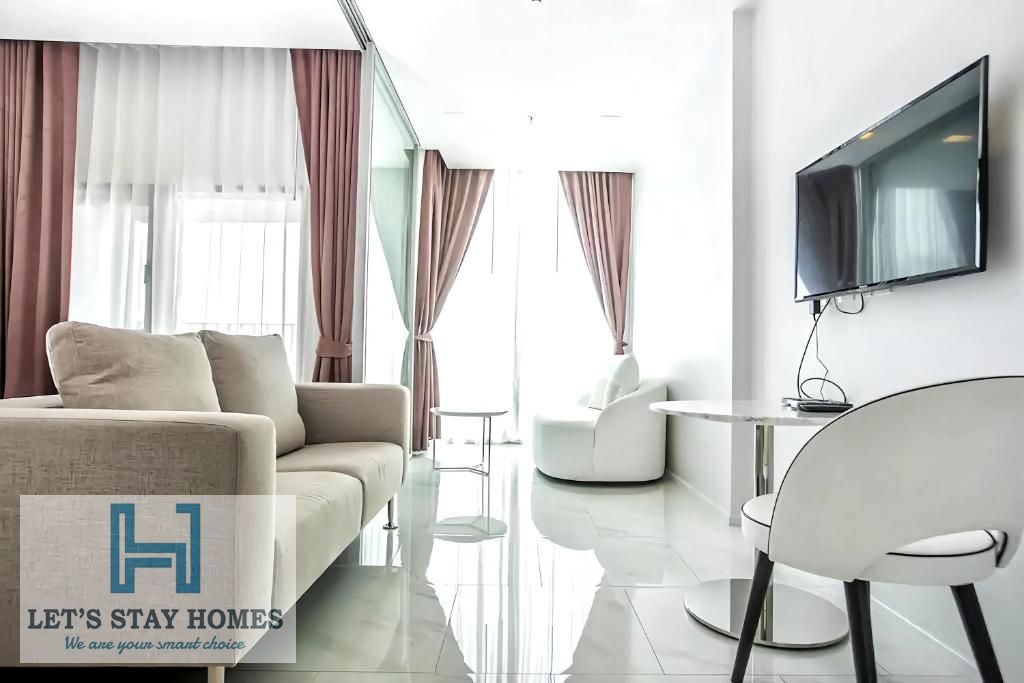 Exclusive Deal | Free Cleaning I Near Metro I Gym & Pool I Parking I 24*7 Security