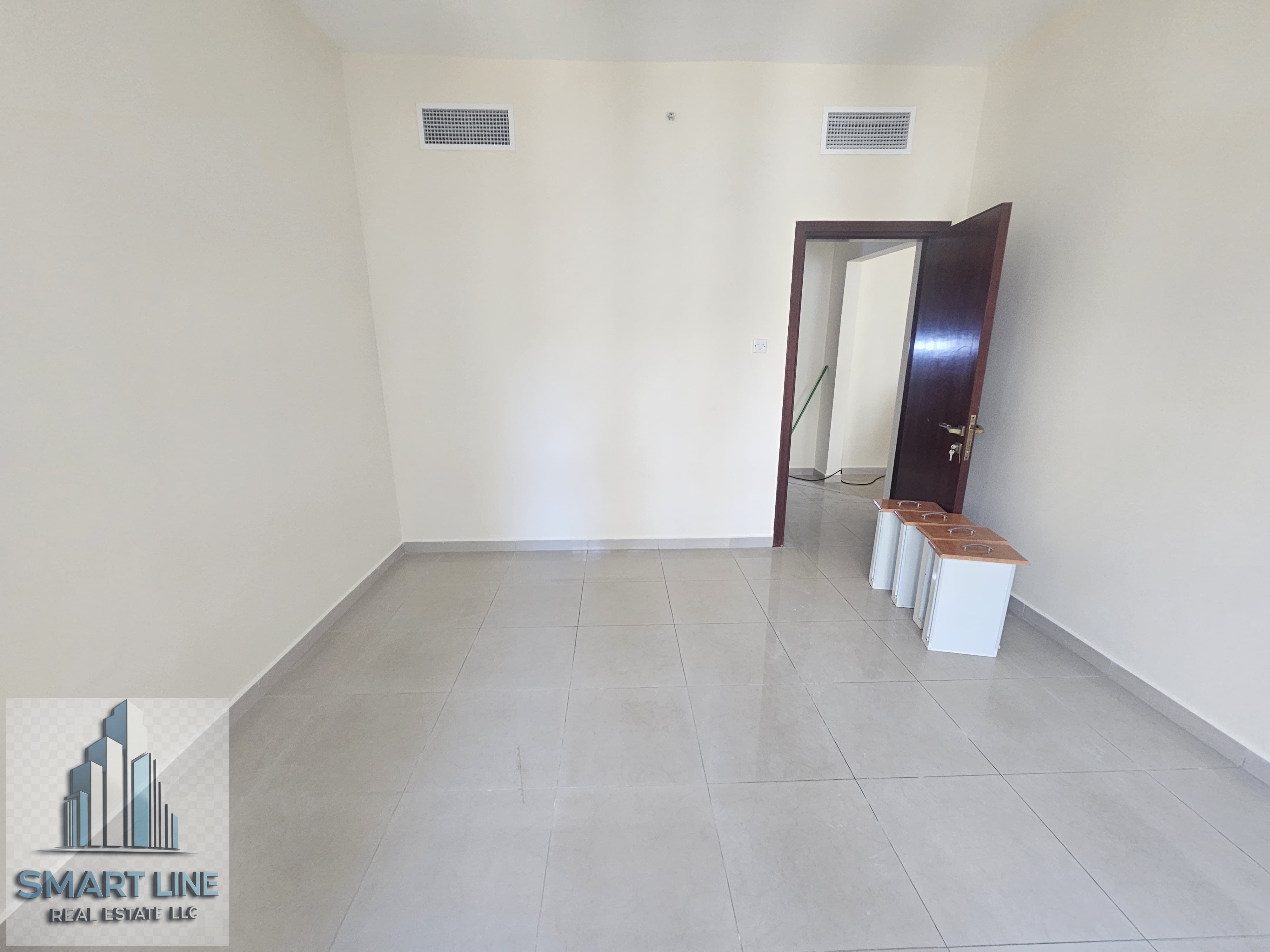 Like Brand New Building Luxury 1Bhk Apartment With 2 Bathrooms And Living Hall With Balcony Near King Faisal Street